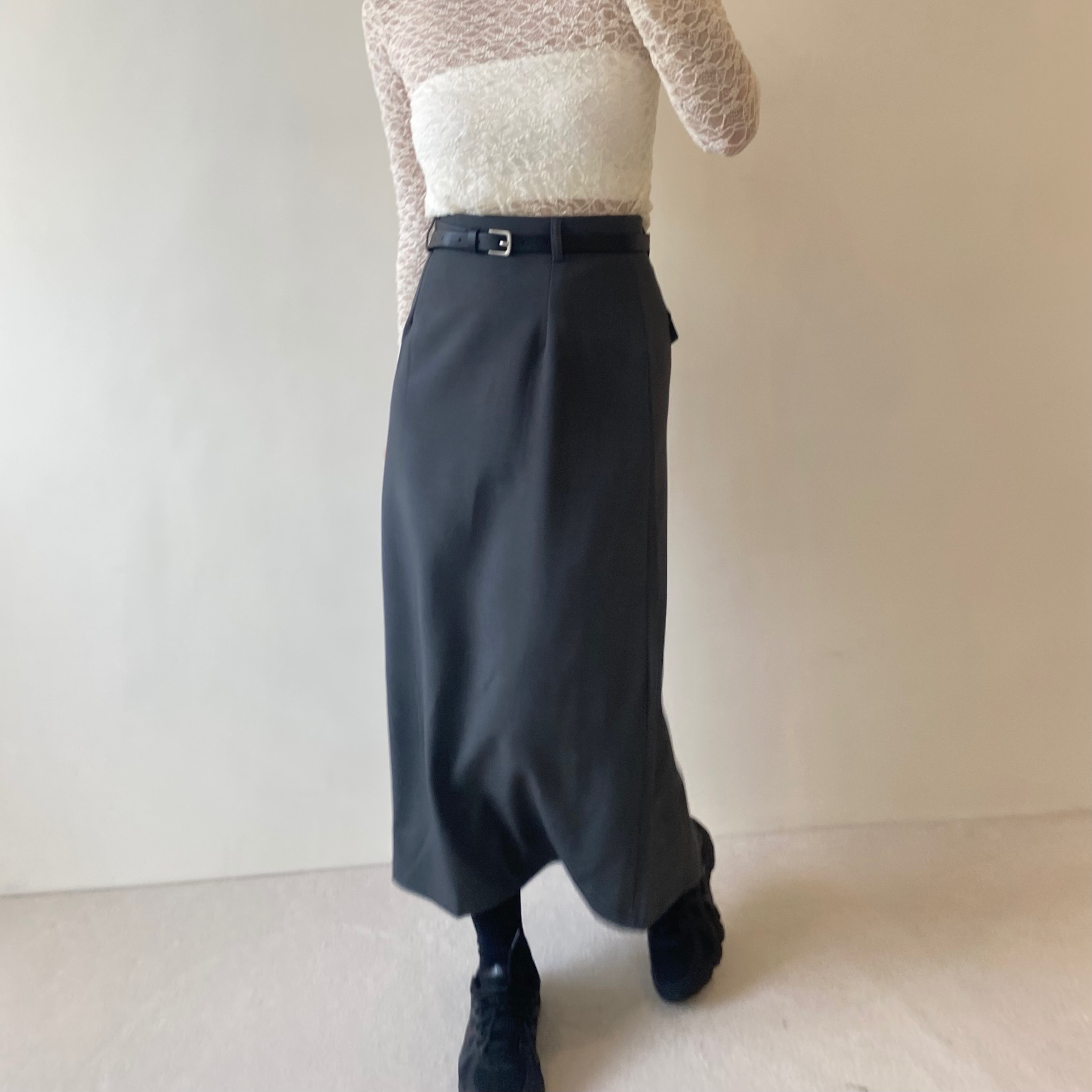 挺感修飾西裝後開衩長西裝裙（附皮帶） *3色