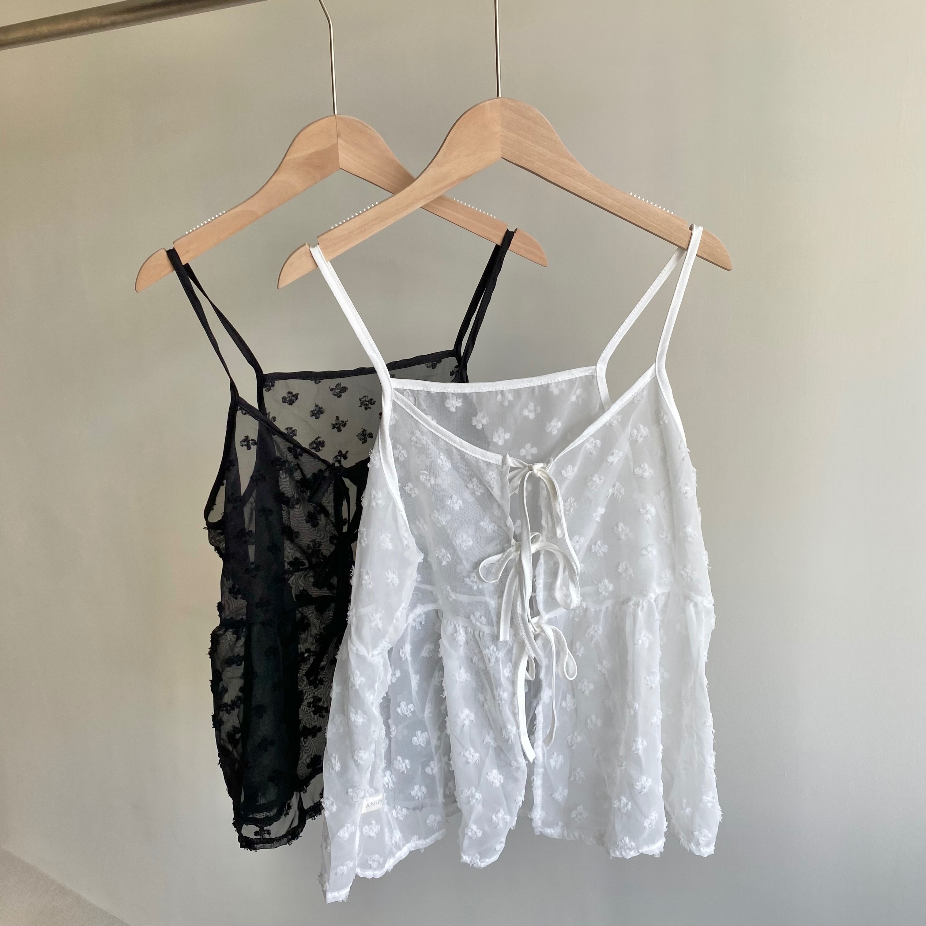 日系綁帶小花外搭疊穿透膚背心 綁帶背心 *2色