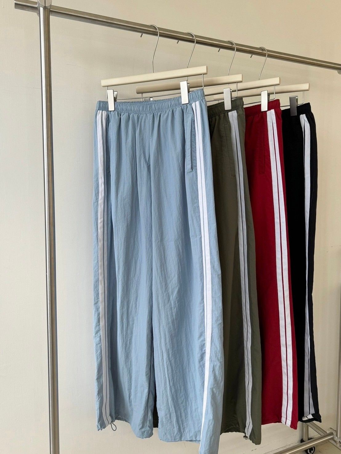 𝑶𝑱𝑰𝑮美式側條唰唰感寬褲⚡️寬鬆版型 歐美休閒 鬆緊腰