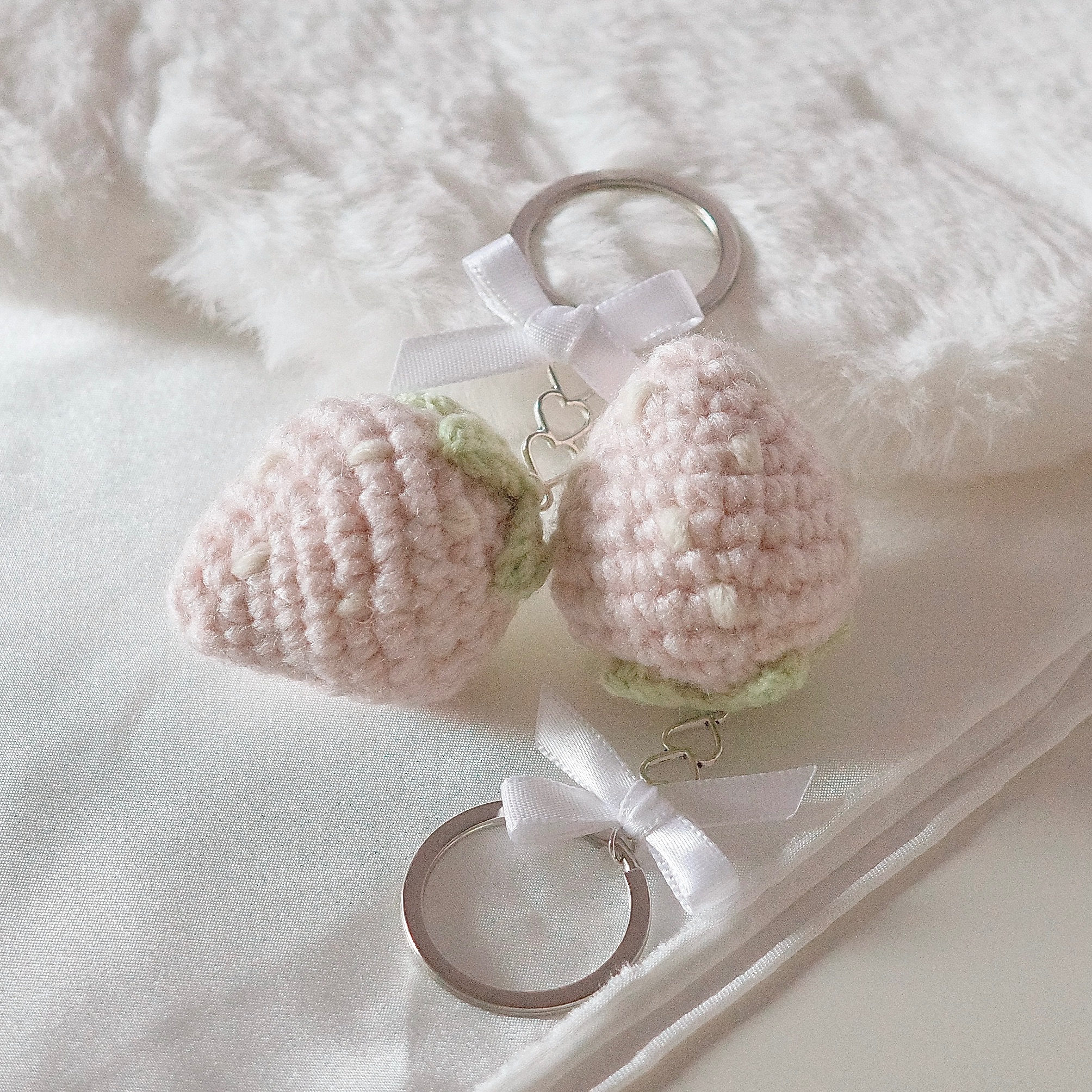 蝴蝶結草莓鑰匙圈 ⏦ﾟ✿