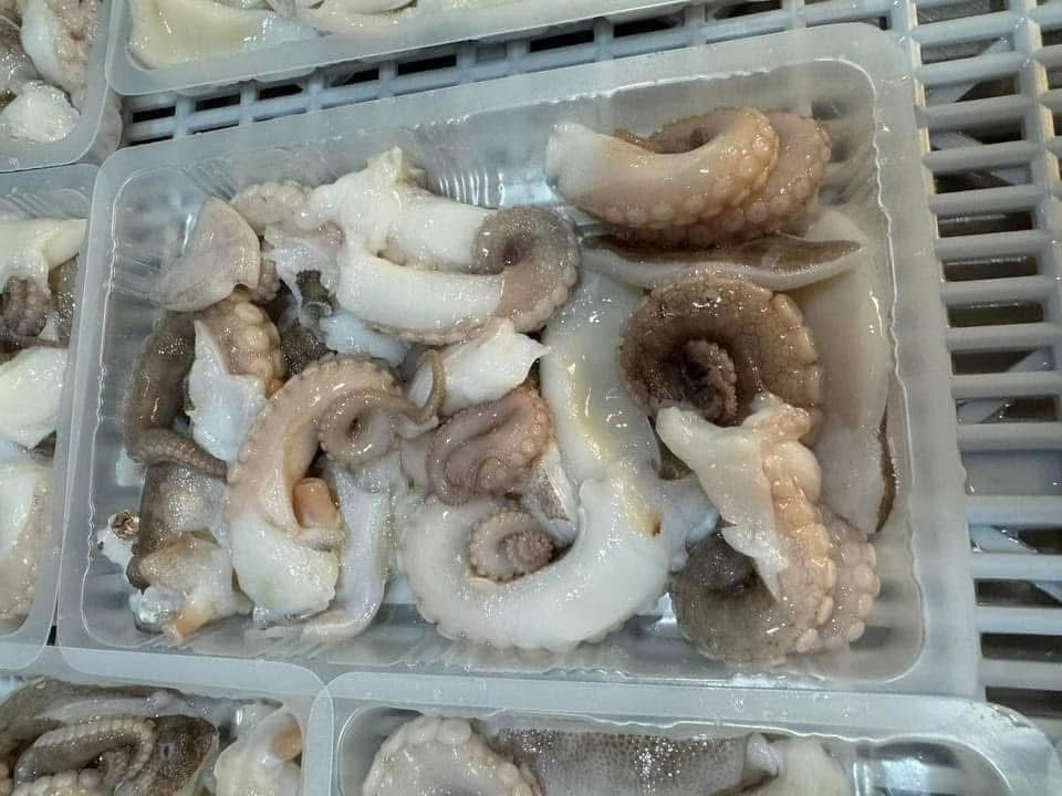 澎湖口巨章魚切盒