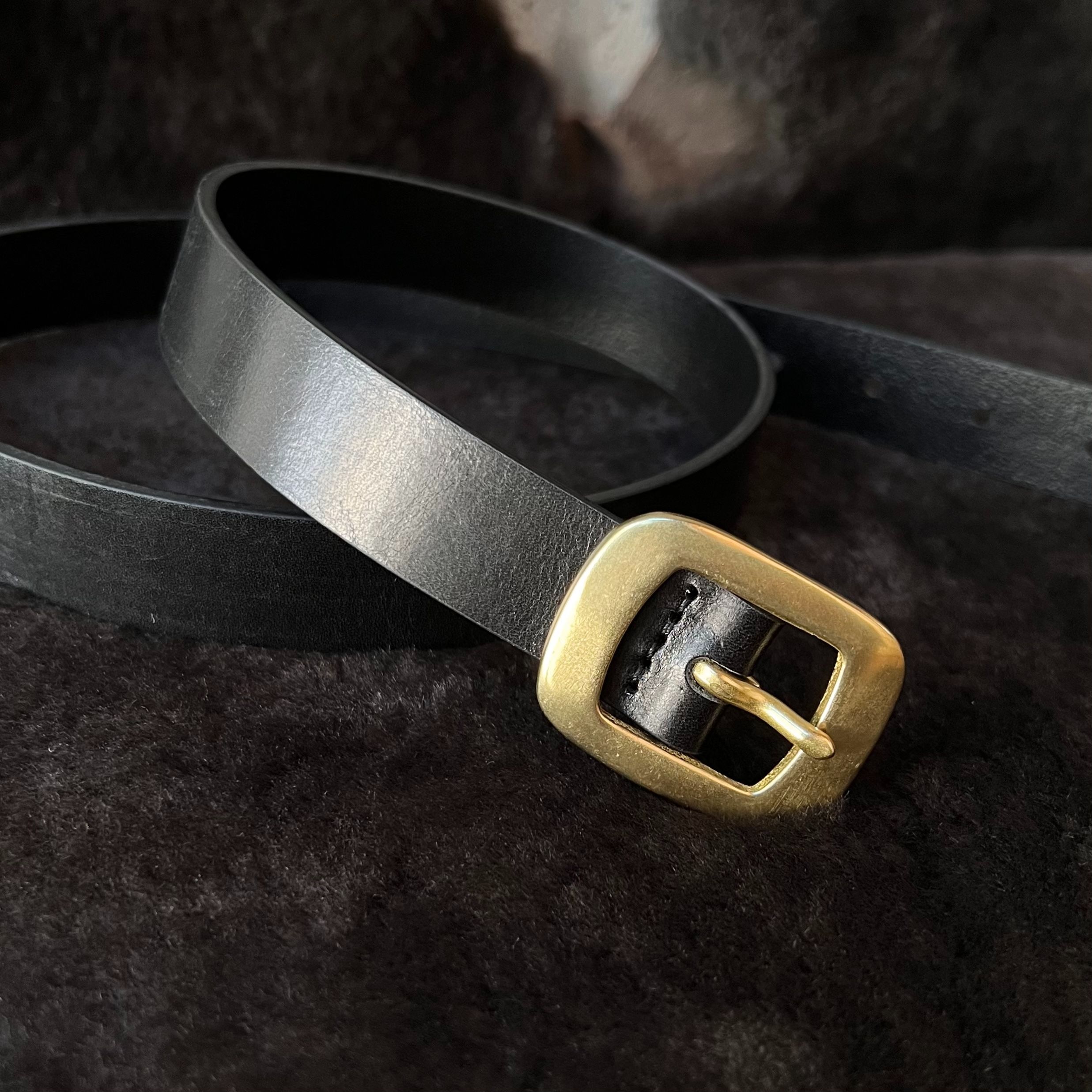 2.5cm寬皮帶  11.方頭黑