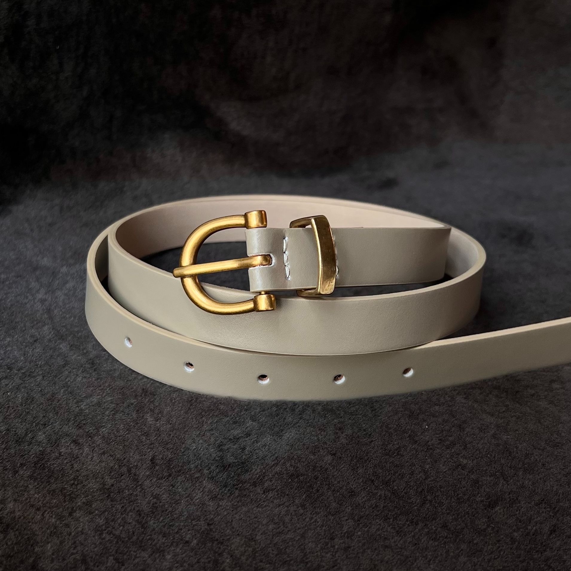 2.0cm皮帶 3.卡其灰