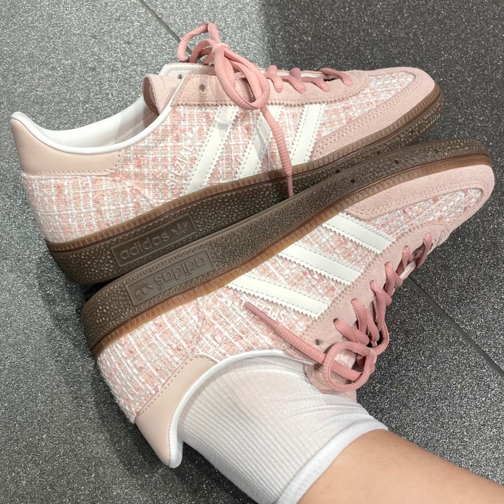 ＜新款上架＞Fifty-nine adidas 粉粉小香風德訓鞋🎀