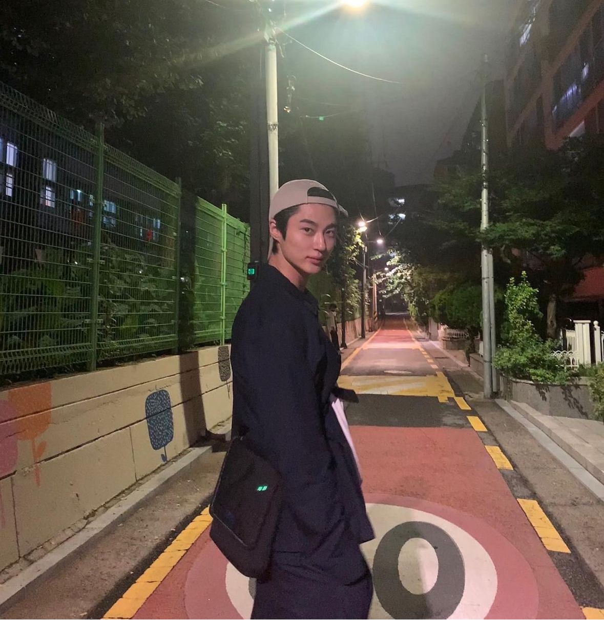 邊佑錫 Emis 同款 徽章老帽