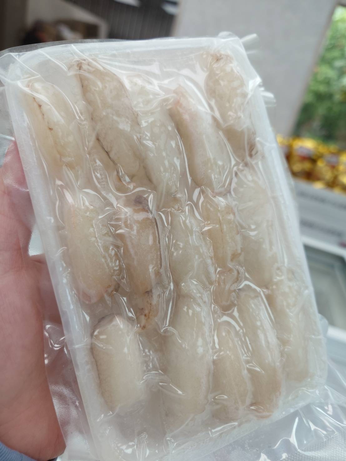 巨大蟹管肉