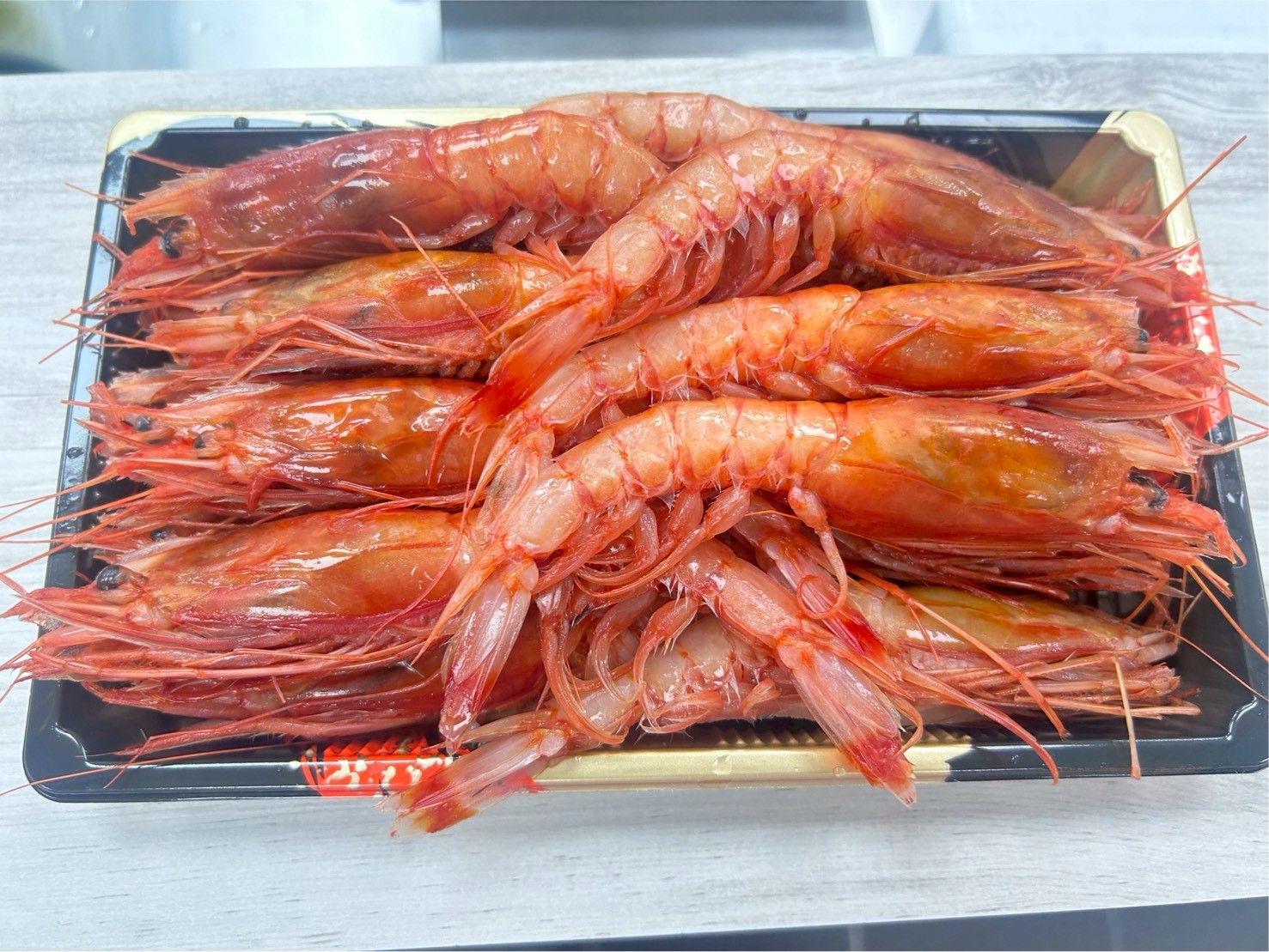 生食胭脂蝦