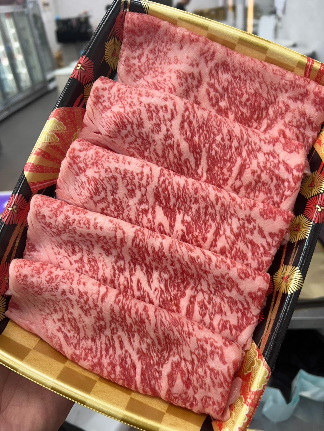 A5日本和牛紐約客壽喜燒 每盤230-250g