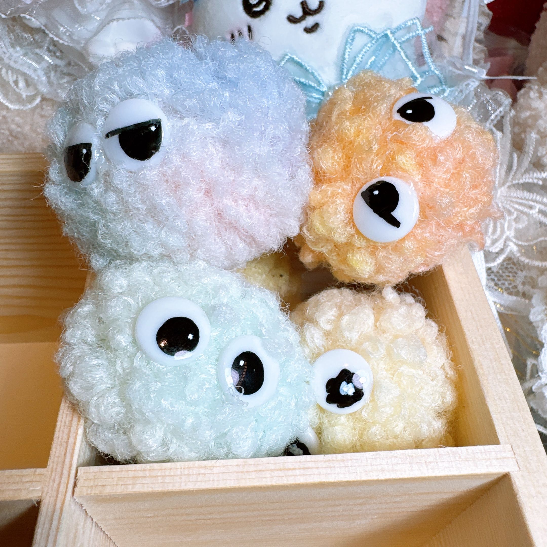 不明生物綿綿球