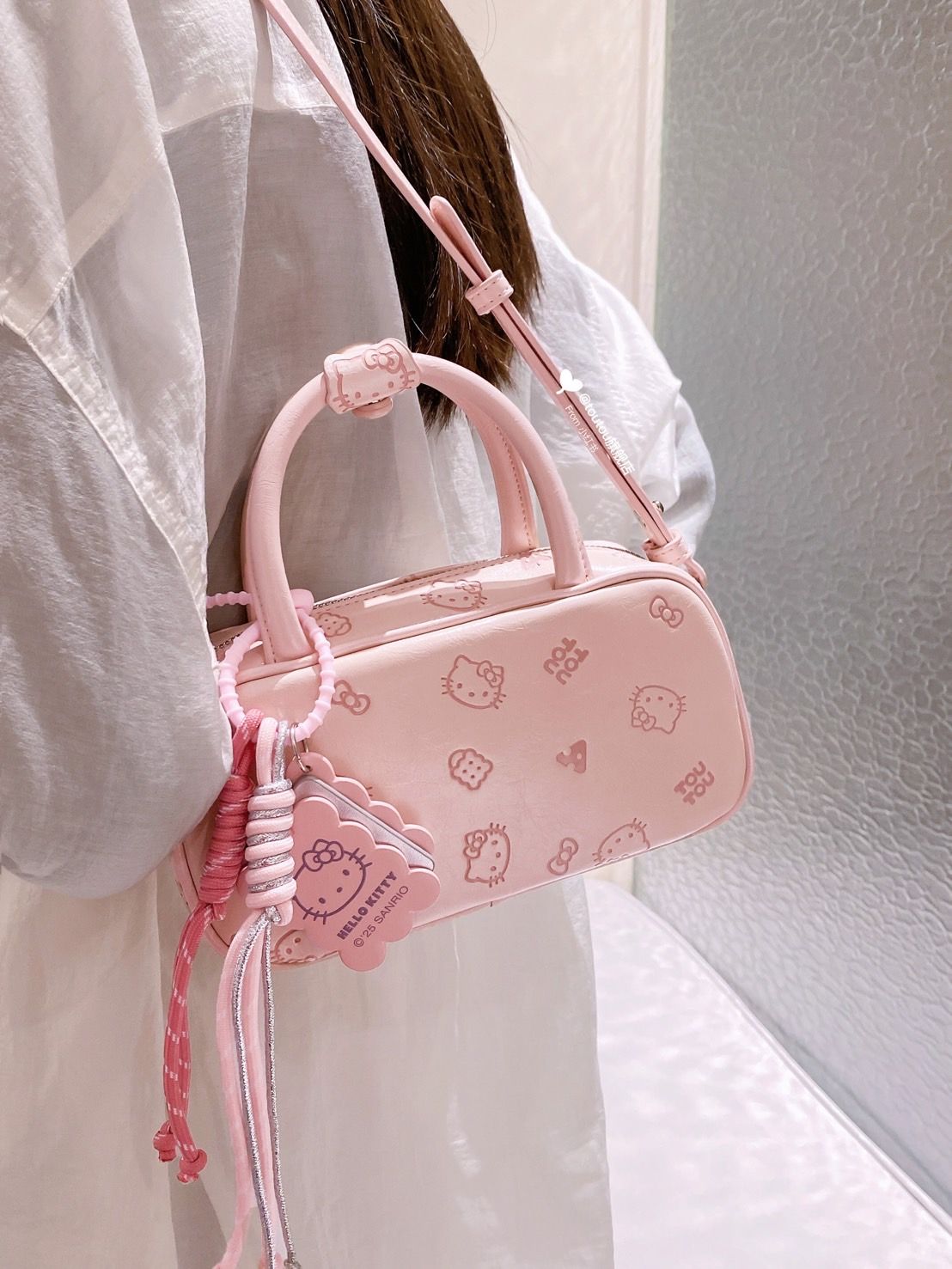 ＜預購＞正版授權 Hello kitty 保齡球包