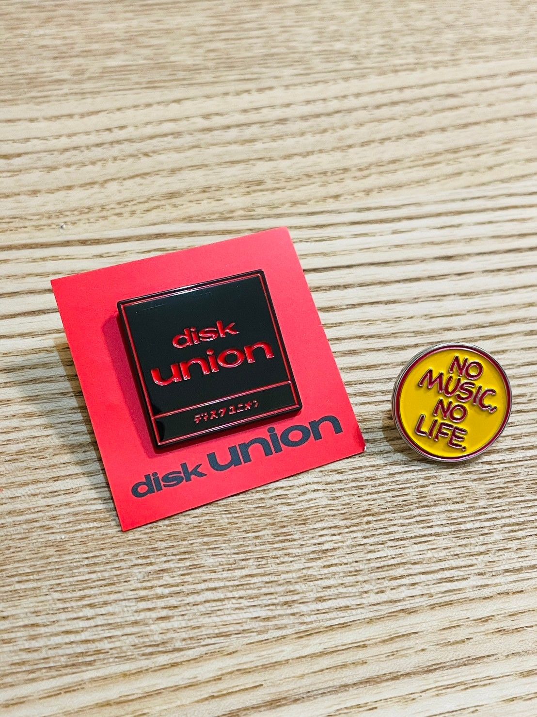 TOWER RECORDS 黃酮徽章/disk union徽章（PIN）
