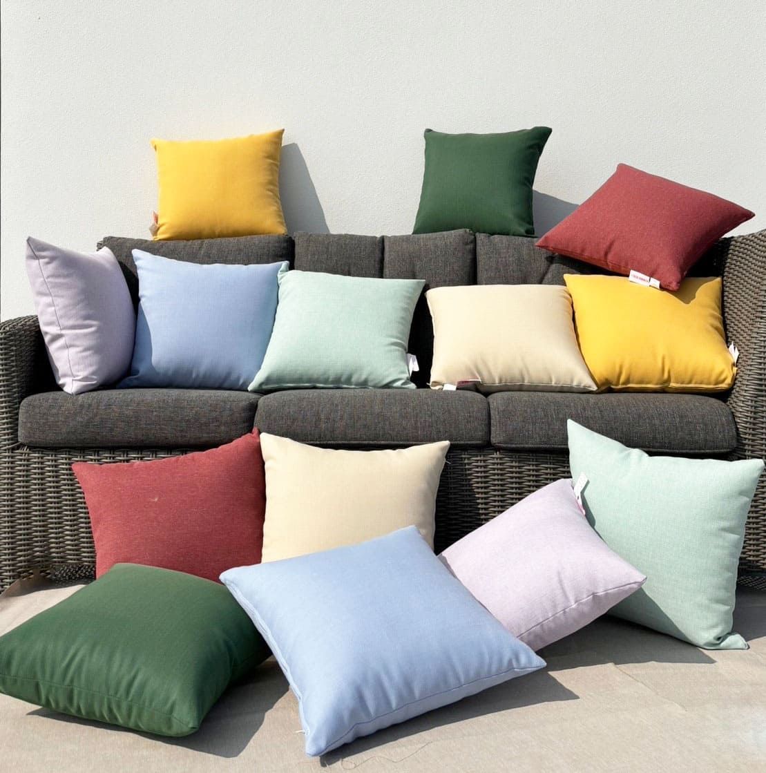 【台灣製 現貨 發票】素色 抱枕 45x45 素面 防潑水 長形 方形 靠枕 靠背 枕 腰枕 墊 枕套 枕芯 居家 戶外