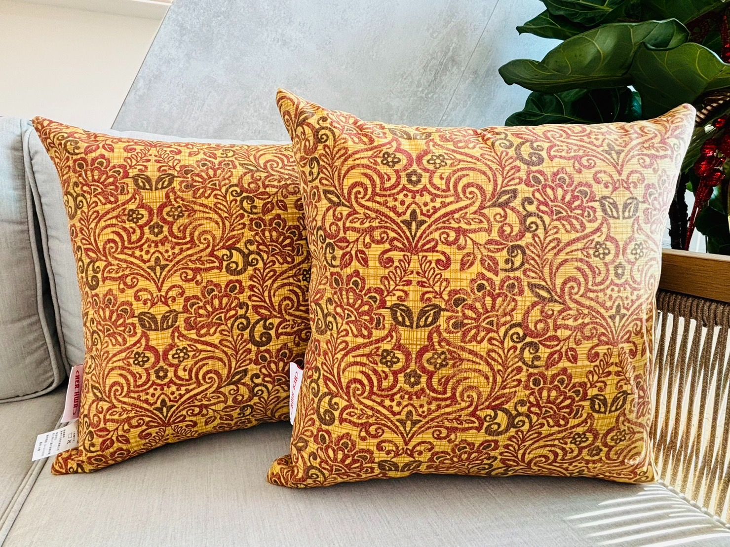 【台灣製 現貨 發票】圖藤 抱枕 腰枕 45x45  48x30 防潑水 長形 方形 靠枕 靠背枕 枕套 枕芯【單顆】