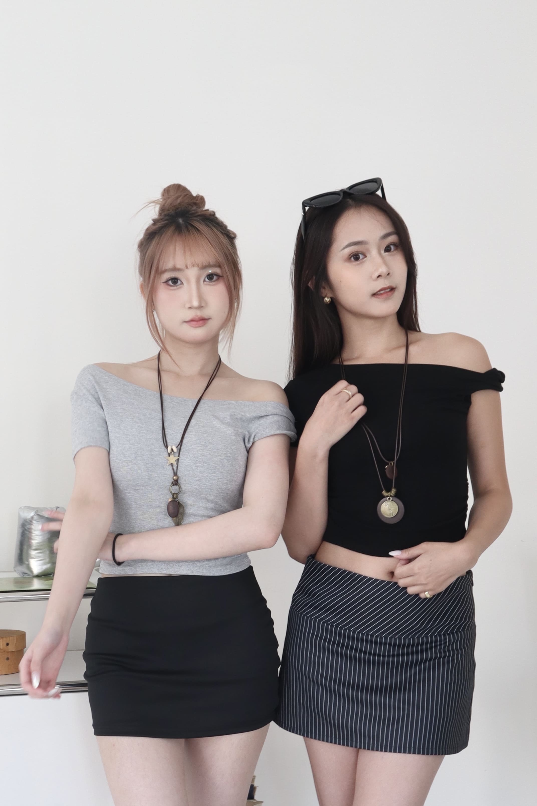 #T0011 | ✨「Soft Edge」| 一字領扭結設計短版上衣