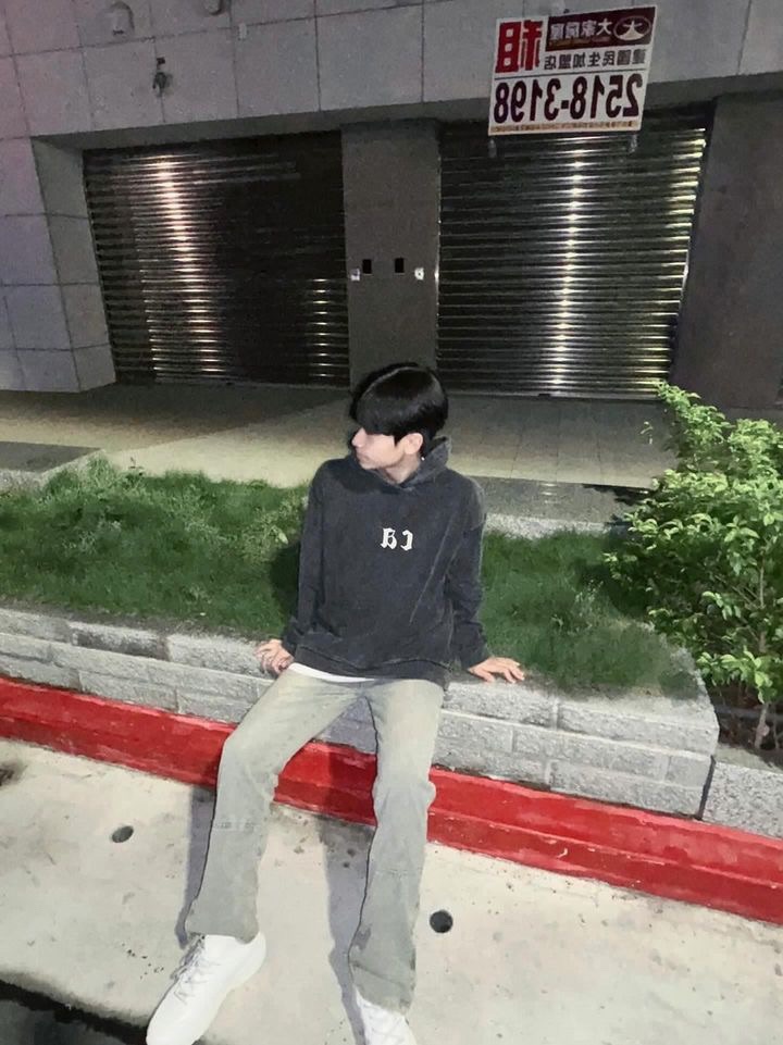 男生必備牛仔褲！