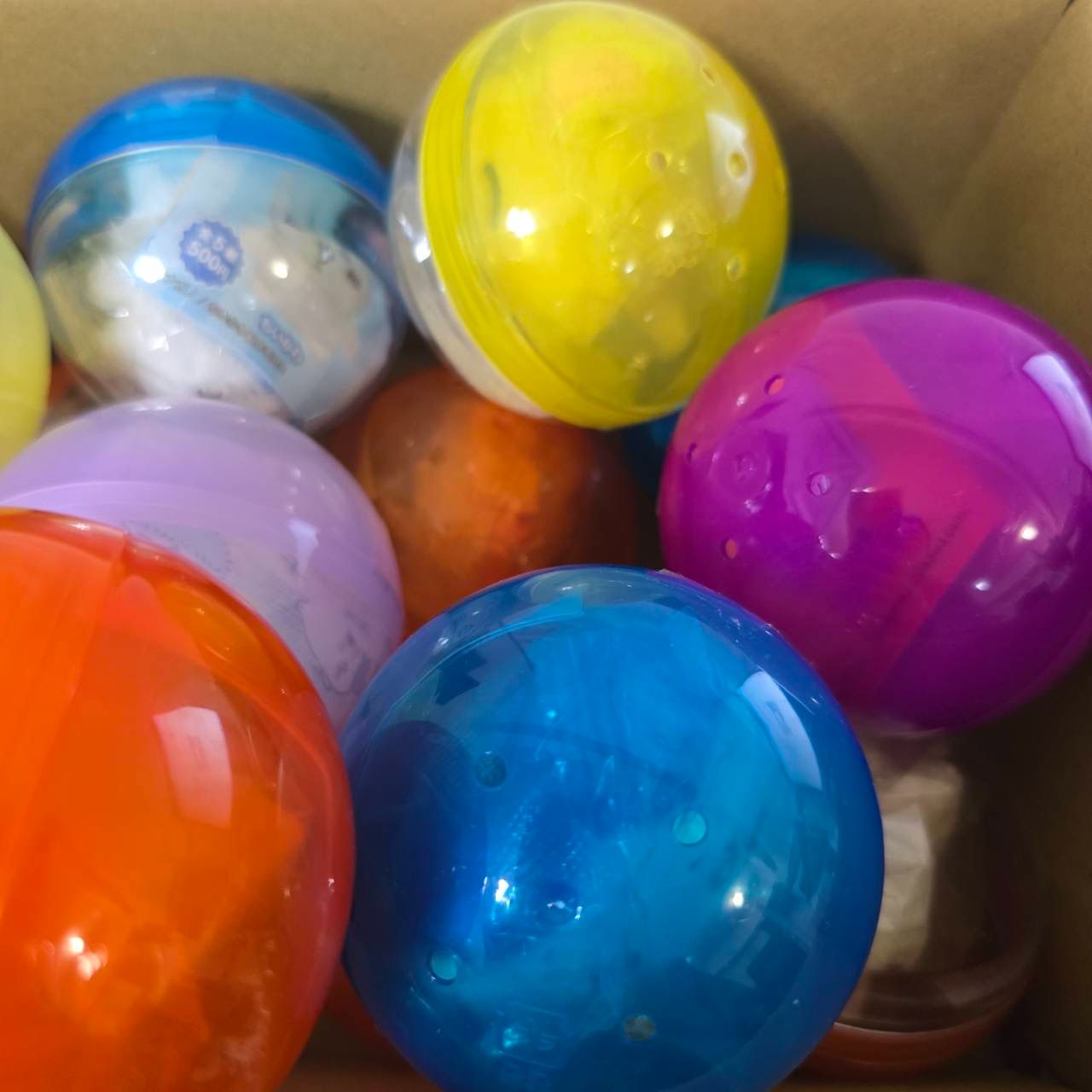 扭蛋（蛋殼導致實拍圖不清楚，以官方圖代替）