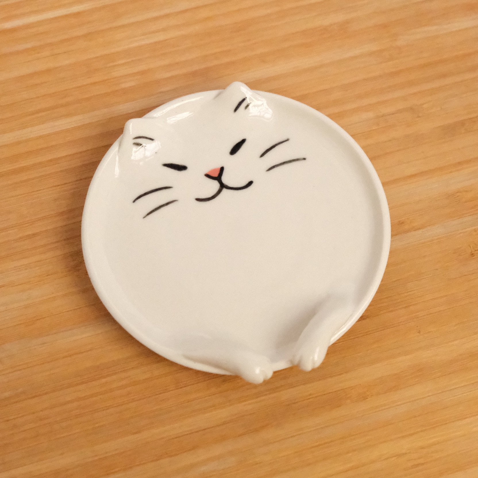 Yycat 白貓盤