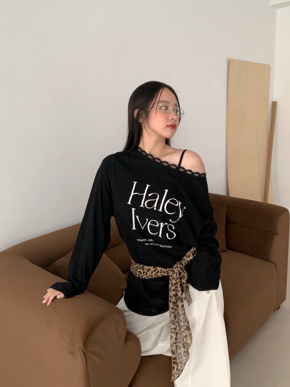 Velpro｜文青少女📖蕾絲邊薄款字母長袖罩衫 長袖上衣 寬鬆 長版