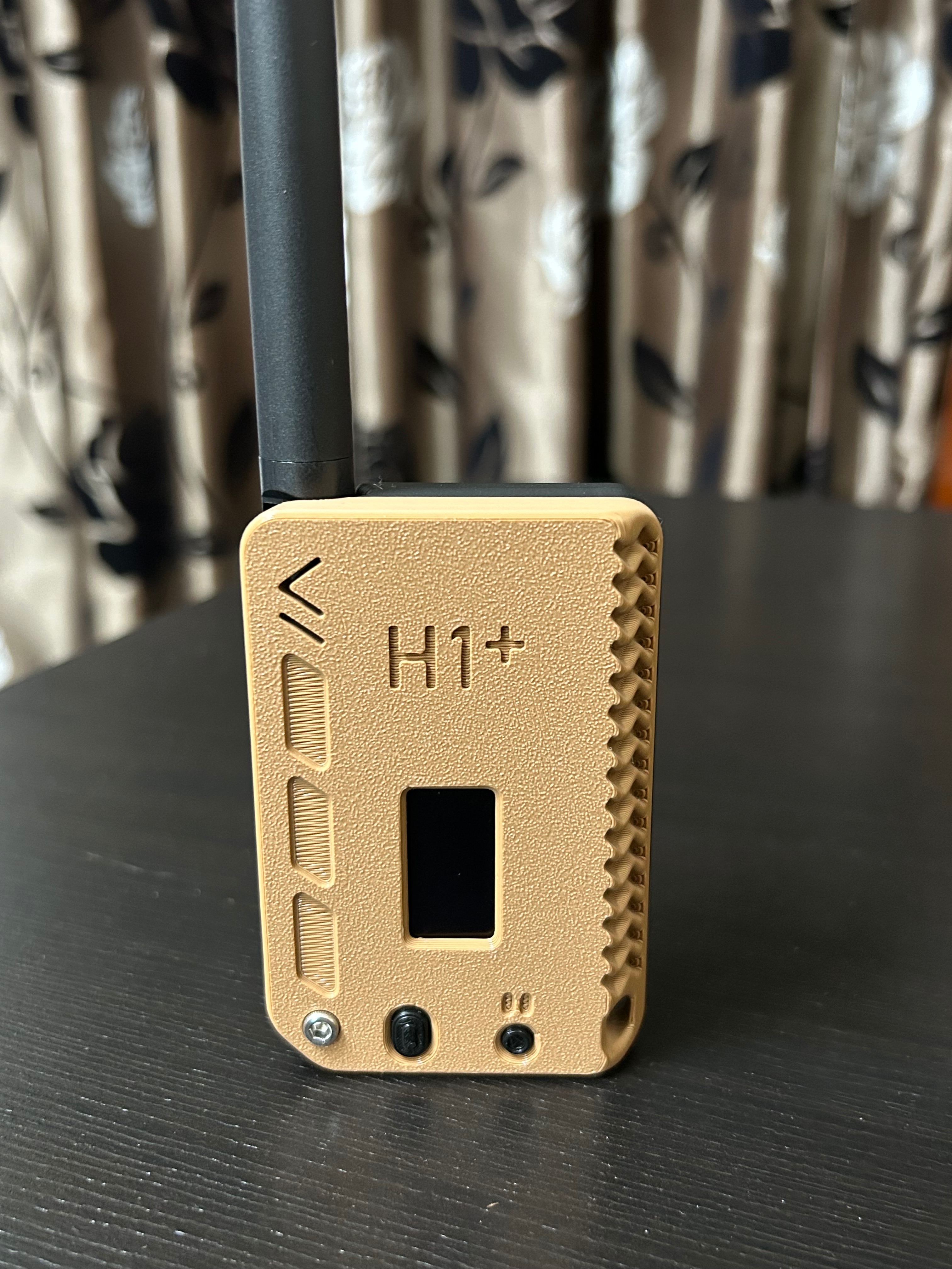 【磨砂外殼】Heltec V4 - GPS款（1000、2000、3000mah）（詳情看描述）