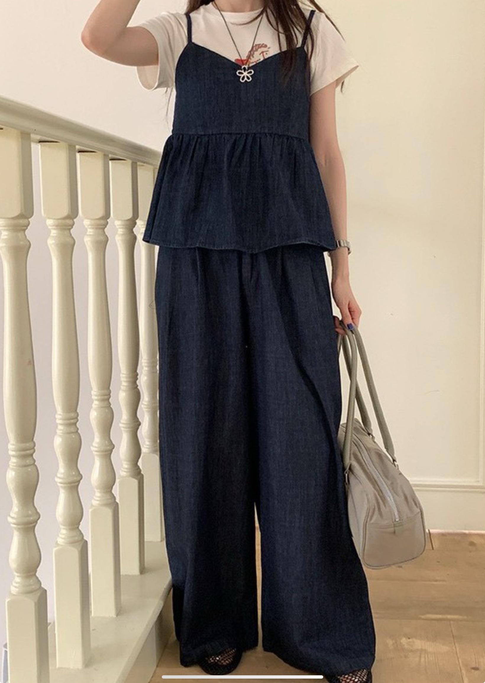 colette.yu♡ 預購｜韓系吊帶牛仔背心+直筒休閒寬褲