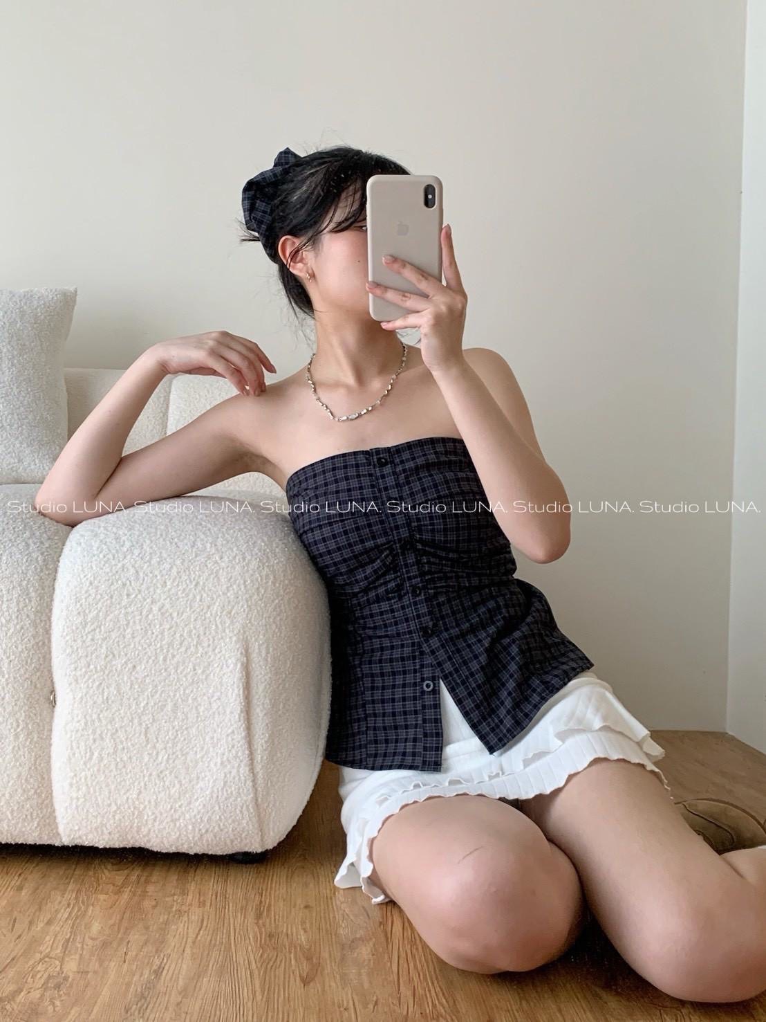 colette.yu♡ 預購｜韓系格紋平口抓皺背心（附髮圈）