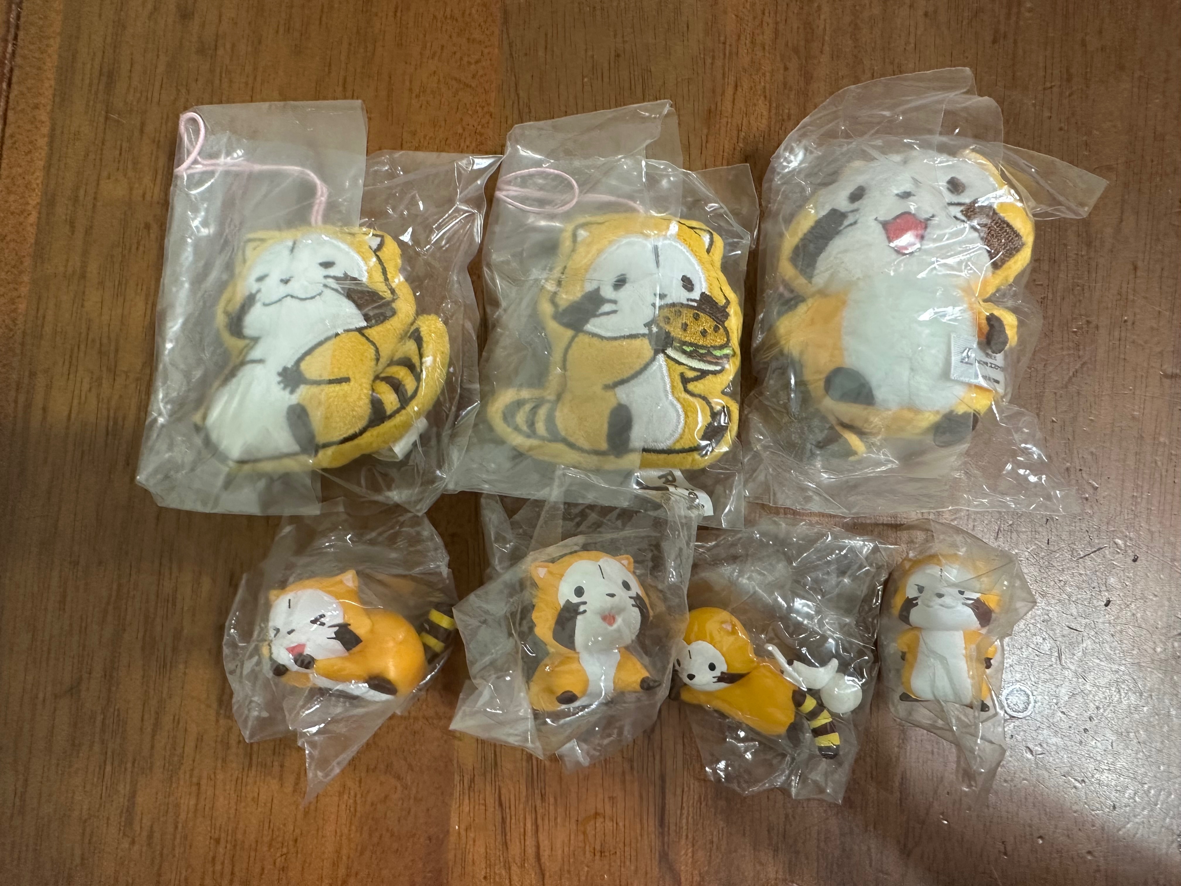 小浣熊、正能量企鵝