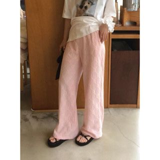 𝓐𝓣𝓲𝓷𝓰.𝓢𝓽𝓾𝓭𝓲𝓸 🇰🇷正韓代購 ➰ Glossy 雕花透視感休閒褲