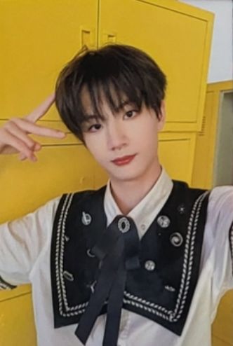 突圍（滿100或收兩張以上才出貨