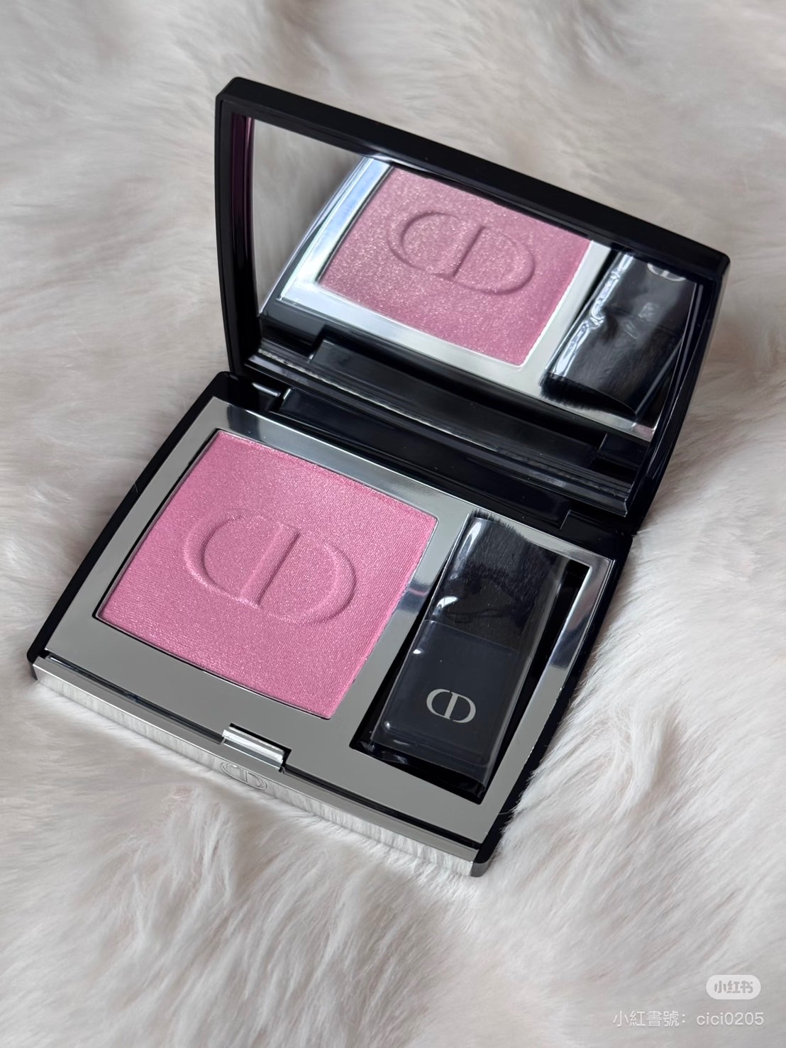 DIOR 迪奧超完美亮妍腮紅