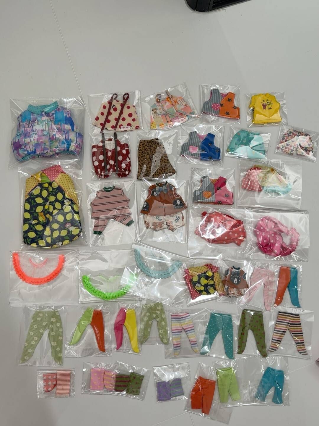 小嘎嘎老師0122出貨+浩浩老師背帶褲*2