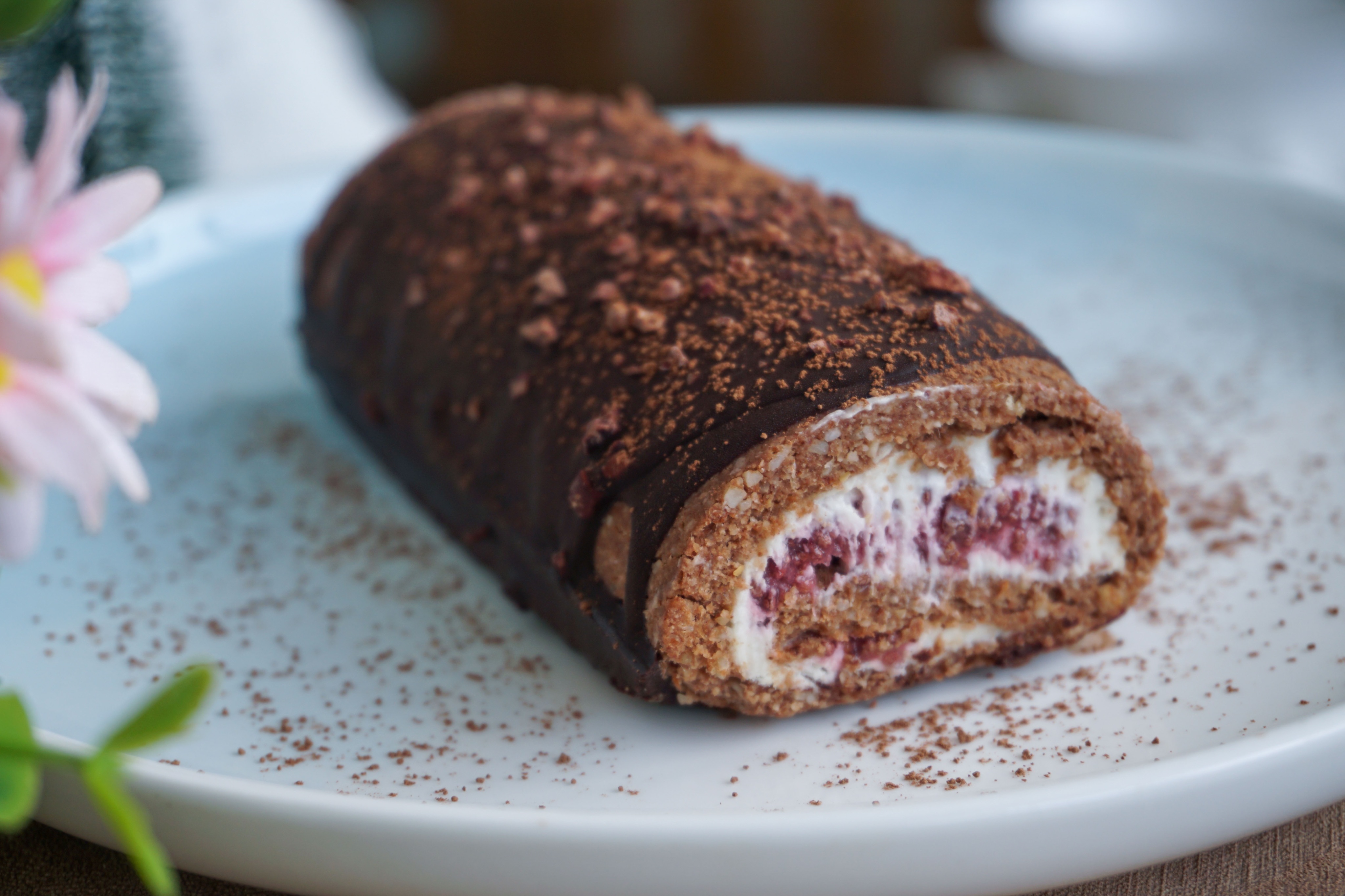 裸食可可/角豆旦糕小捲 - 草莓艿油夾心【全新登場｜限量限定】