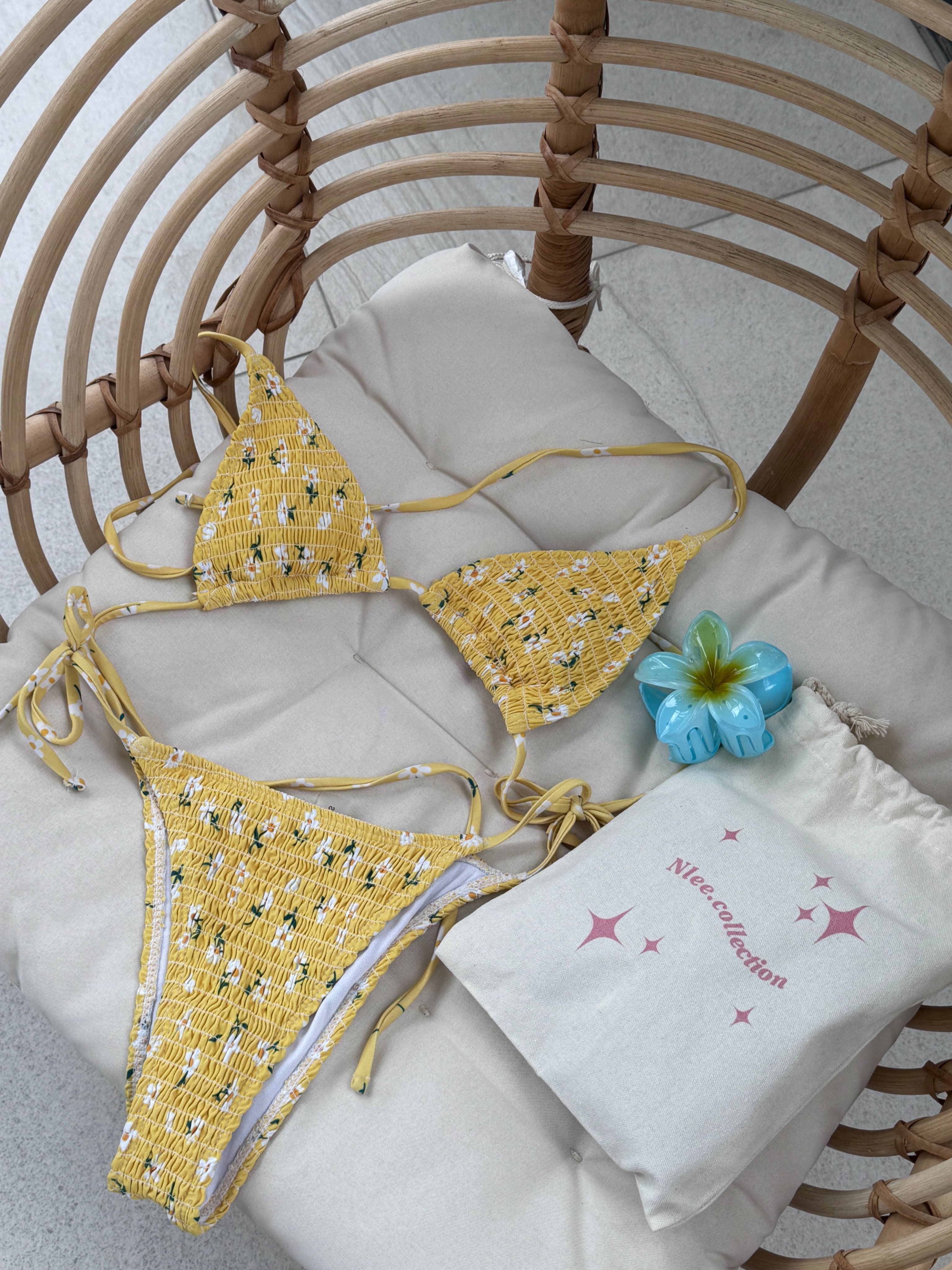 Summer yellow flower bikini🌼
