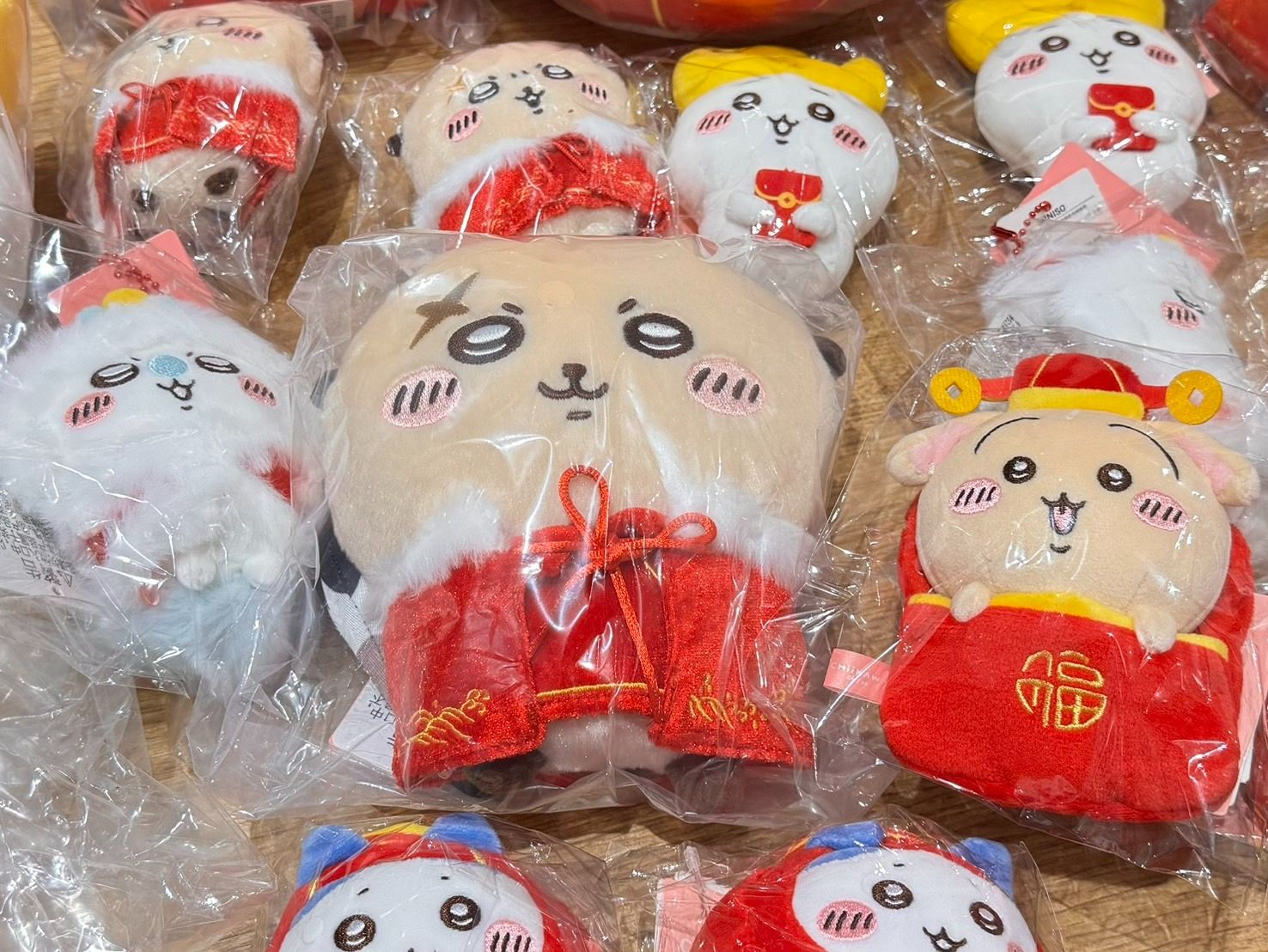 名創新年限定娃