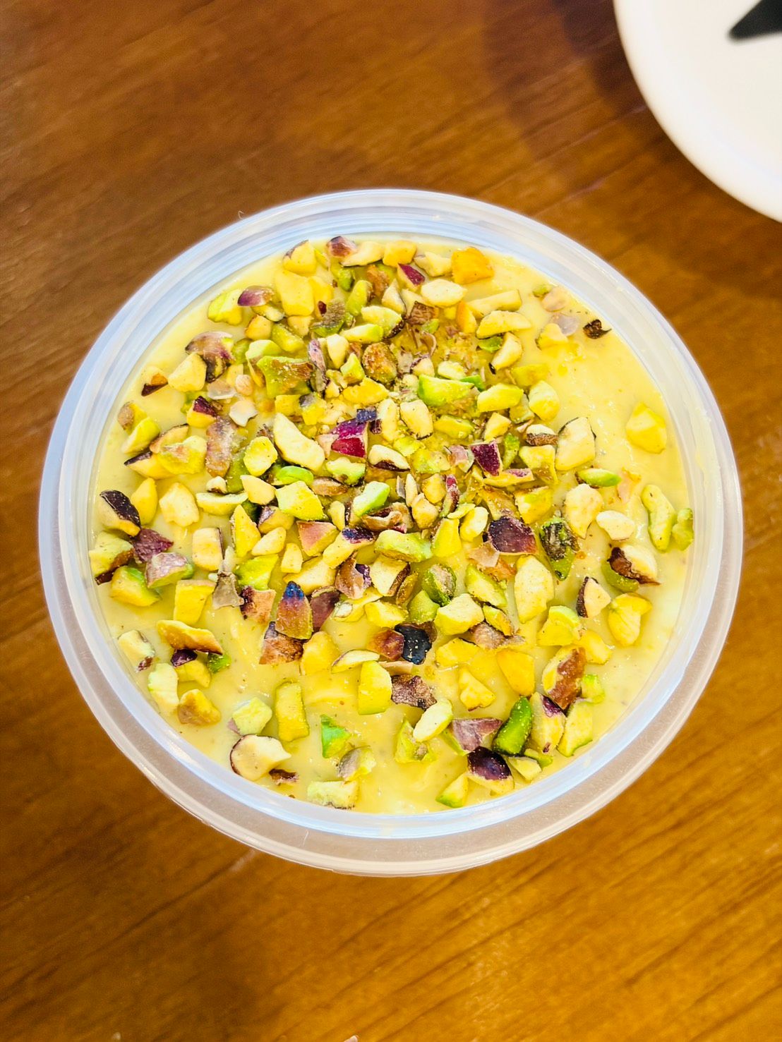 抱乳開心果（開心果生乳酪）