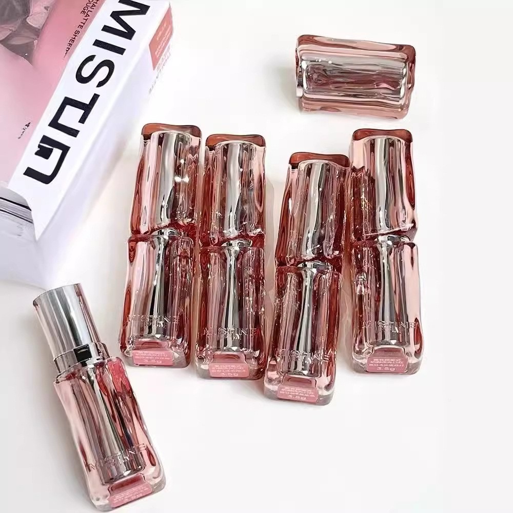 Mistine 固體唇膏