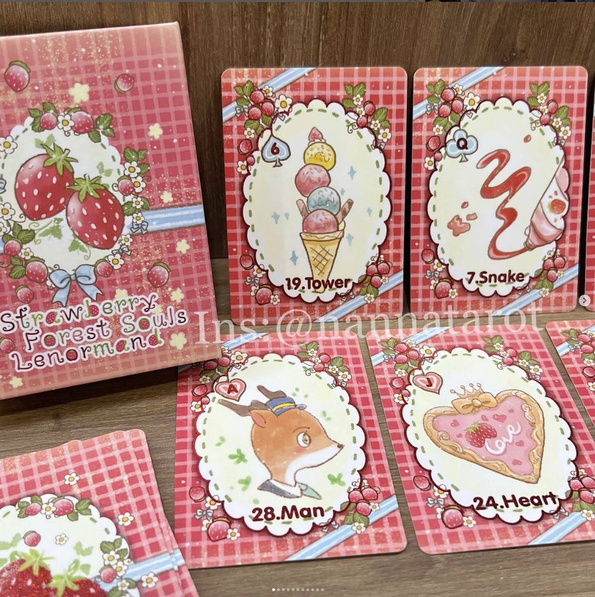 草莓森靈雷諾曼-眾籌紀念版🥀Strawberry Forest Souls Lenormand