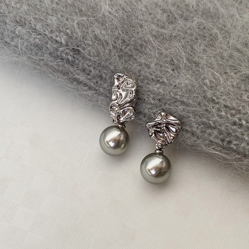 液態肌理高級感銀灰珍珠小眾耳針