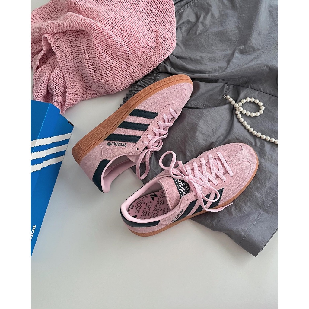 Adidas 粉黑 生膠底