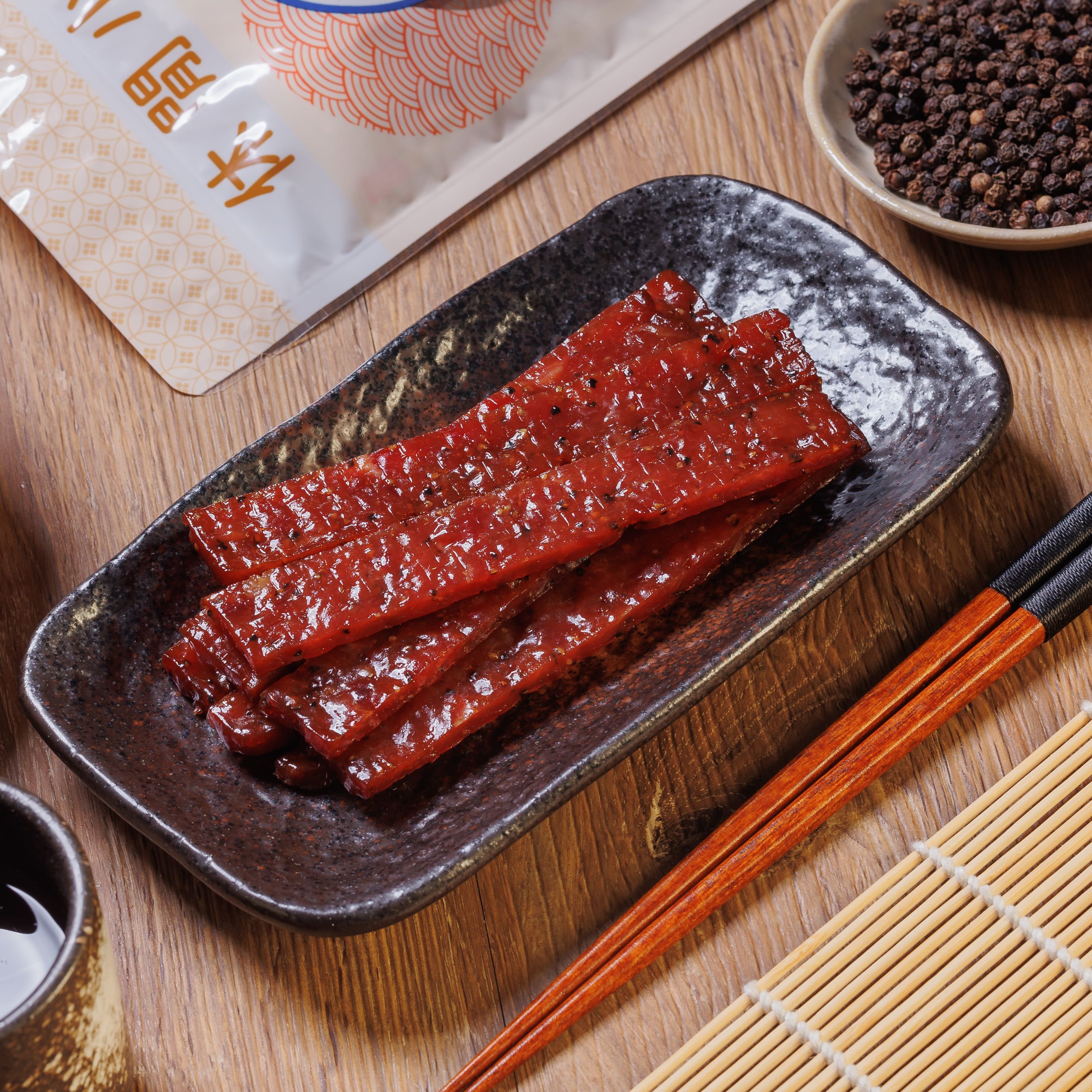 傳統肉乾片（黑胡椒）獨立真空包 咬得到肉的扎實口感哦