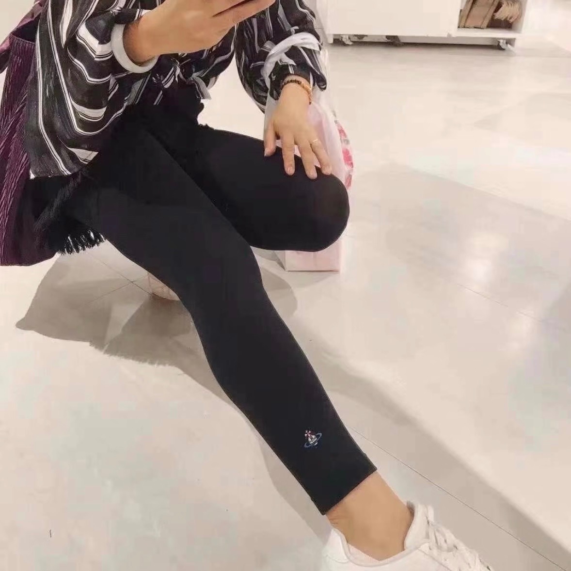 🇯🇵 日本 Vivienne Westwood 西太后襪子專區