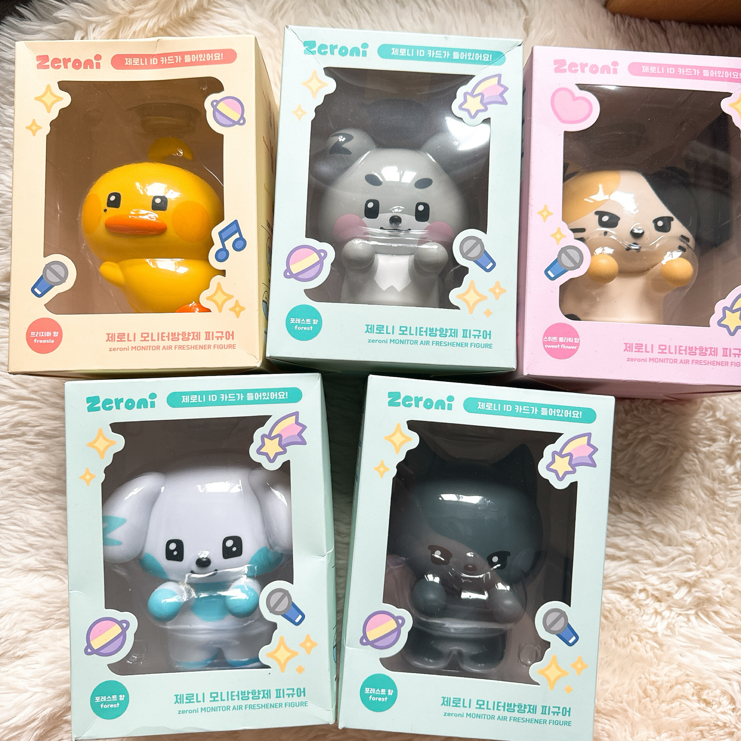 Zeroni桌上香氛公仔（全新未拆，含隨機小卡，外殼可能有運送損，介意勿購買）