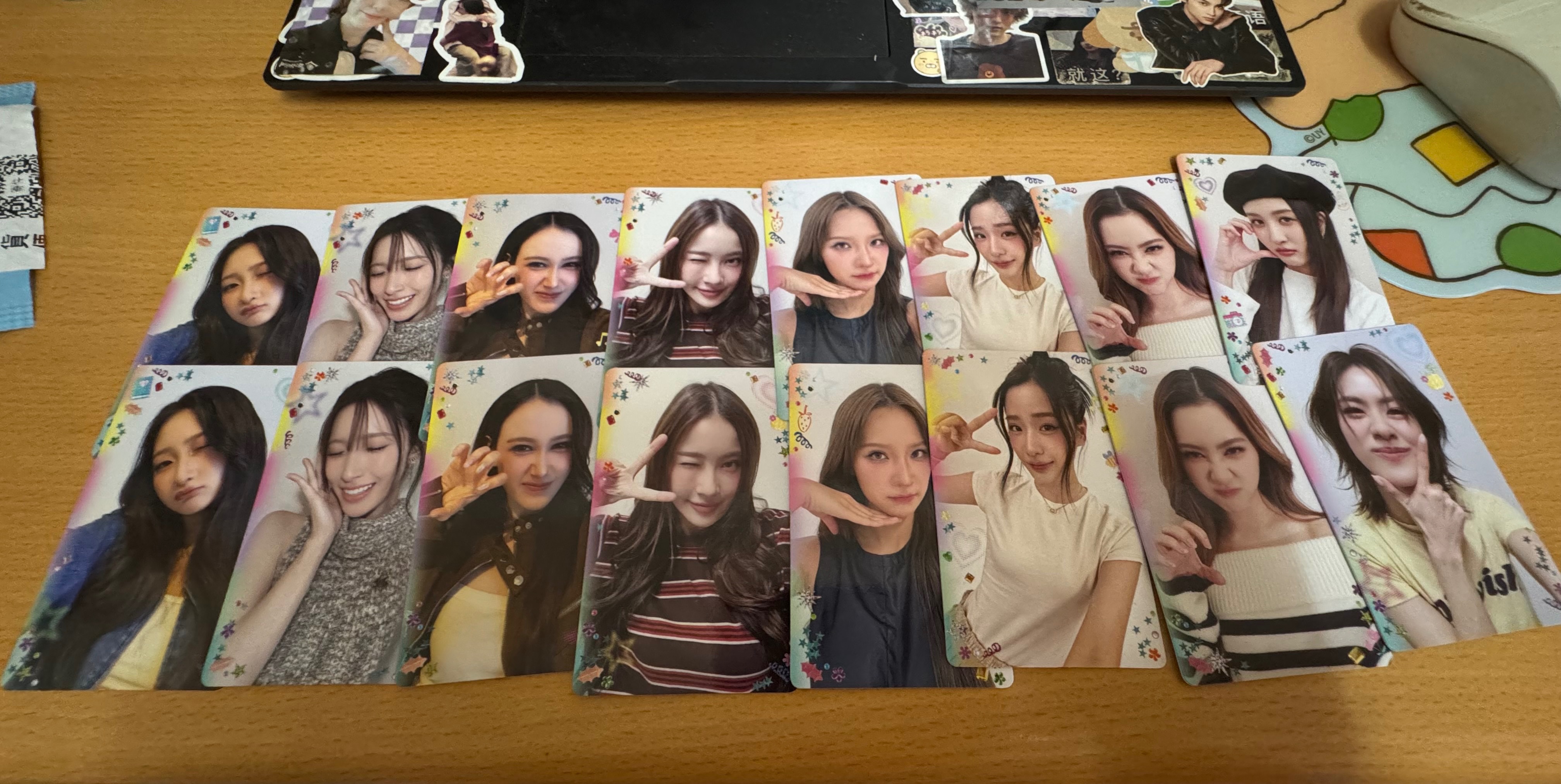 三月書展女生