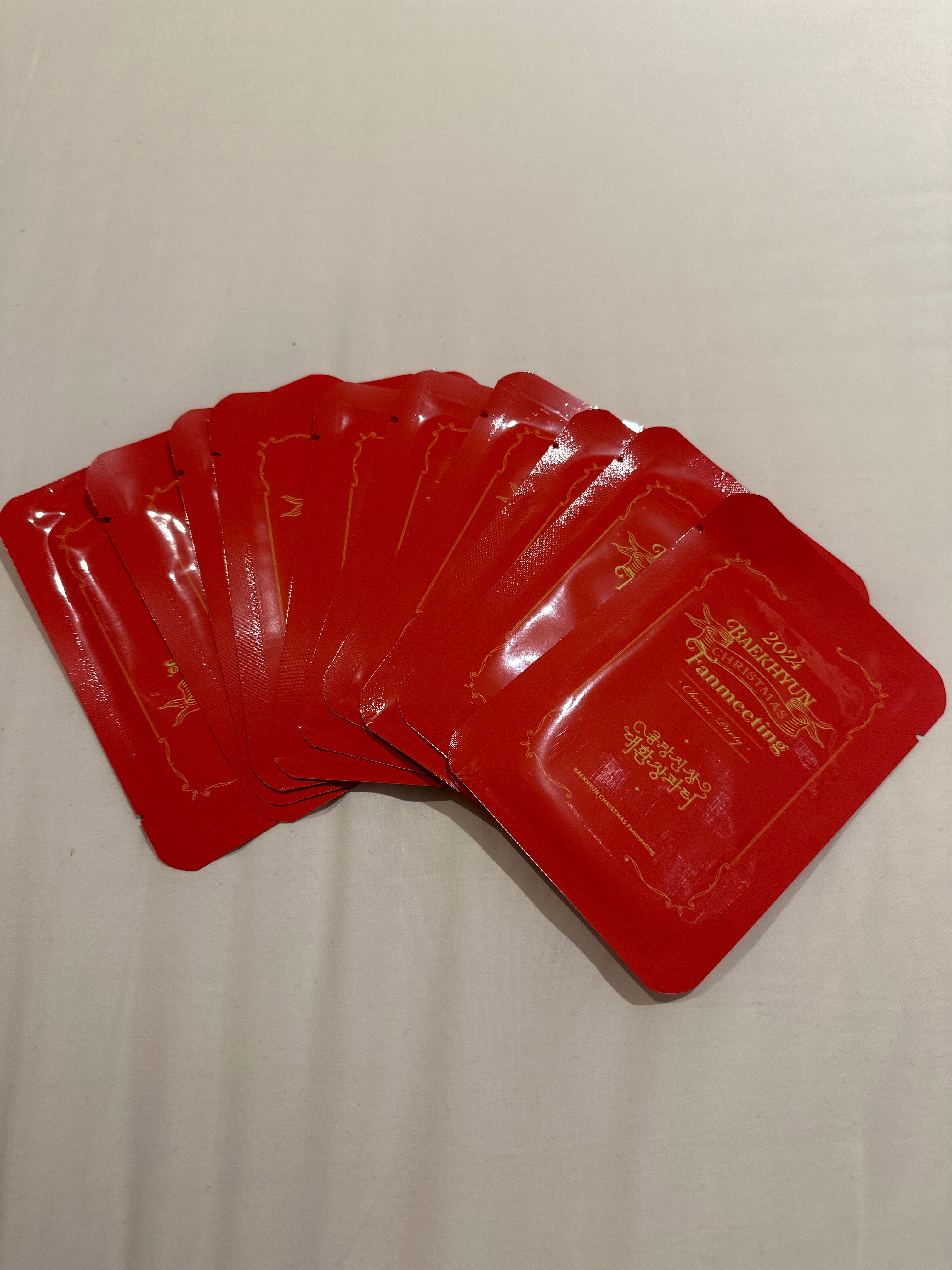 伯賢聖誕隨機卡包