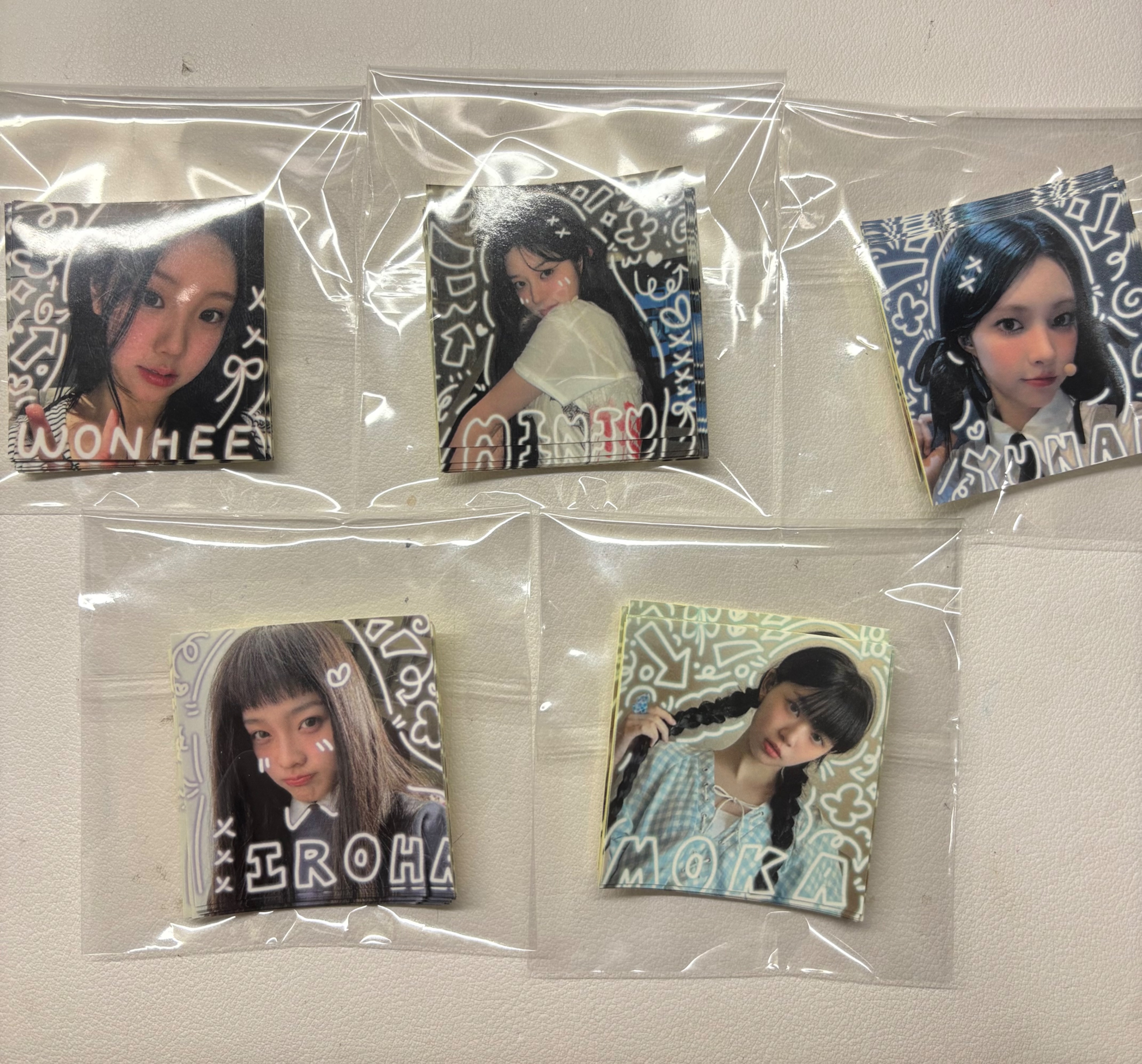 illit貼紙