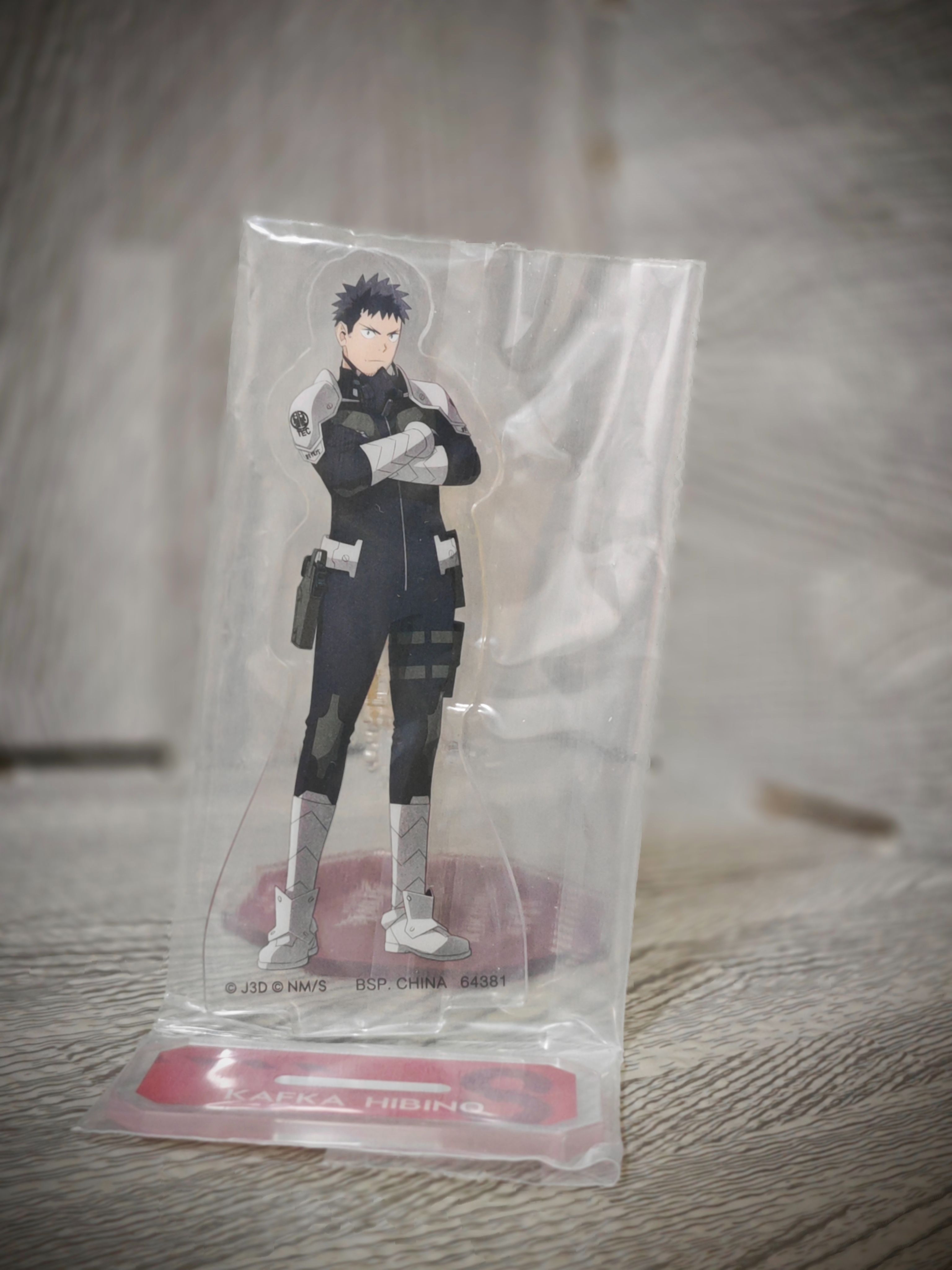 怪獸八號 日比野卡夫卡 立牌