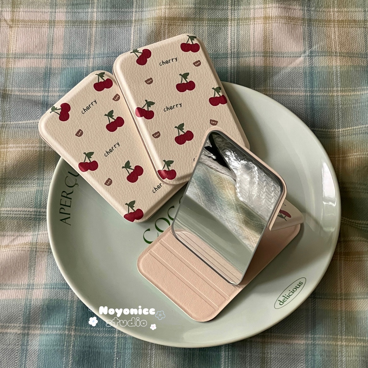 現貨🧺櫻桃皮質隨身小鏡子