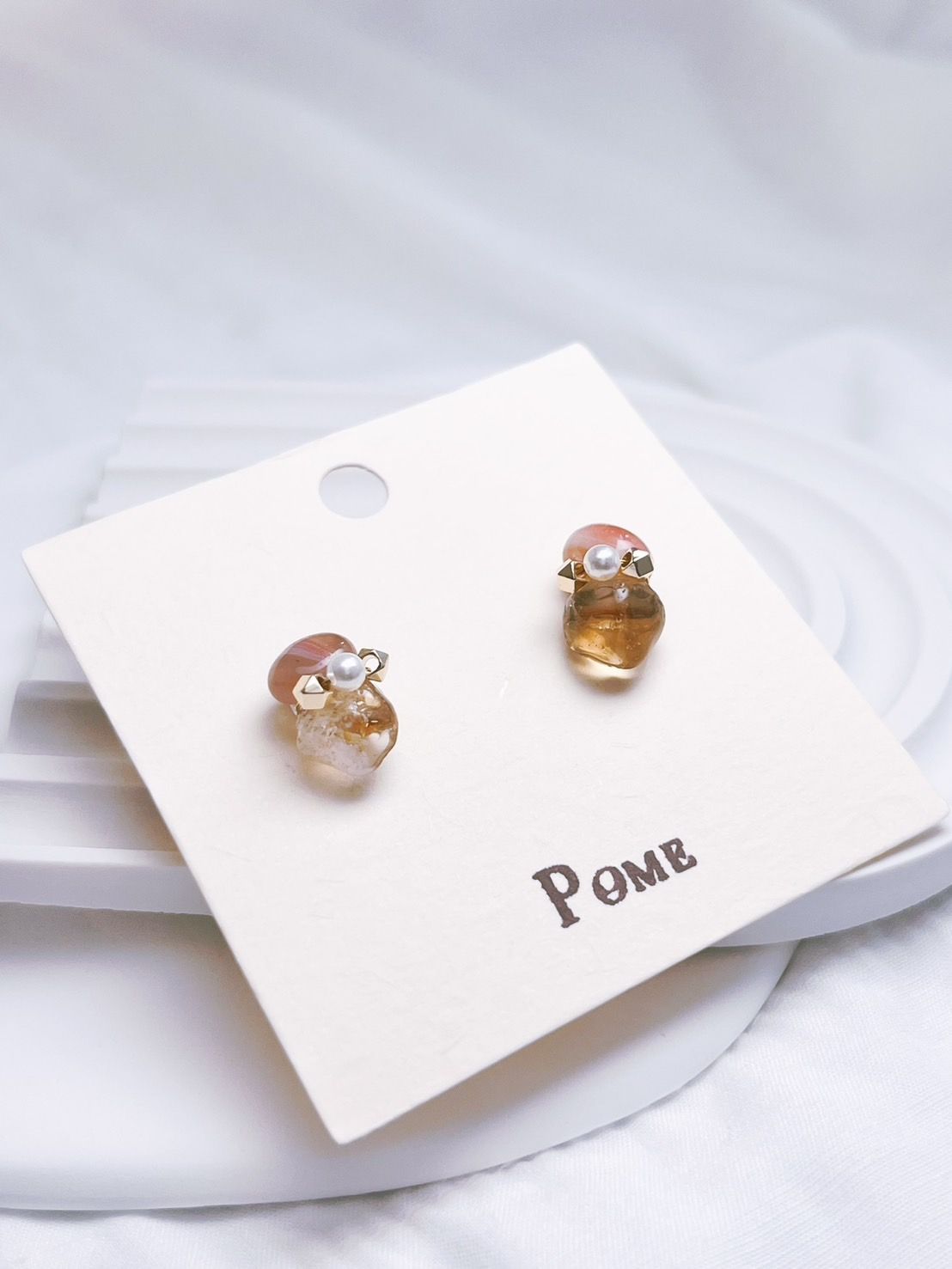 手作飾品。水晶耳環 。黃水晶 彩瑪瑙。招財