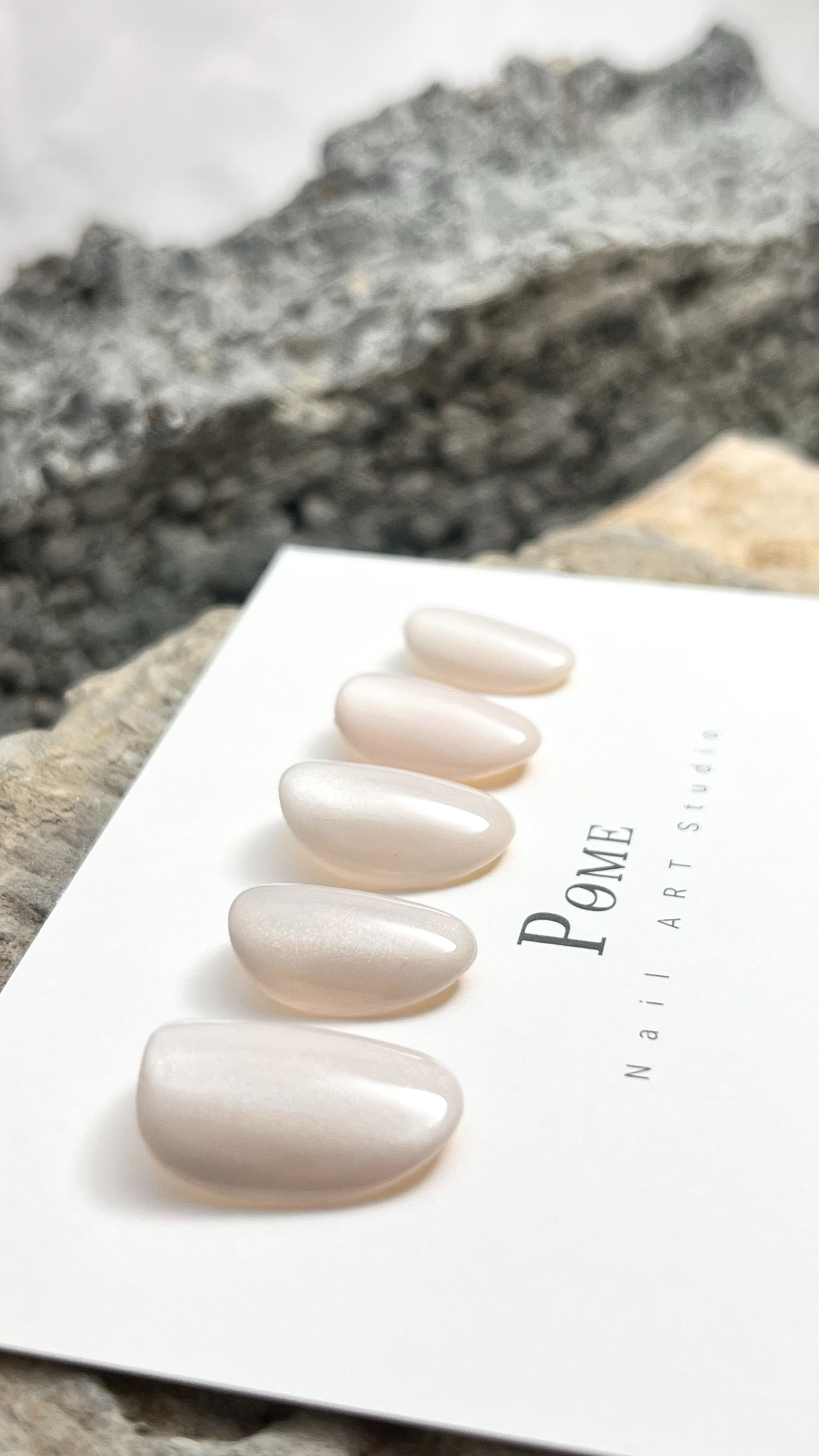 手工穿戴甲。白瓷水光貓眼。長甲型下單區