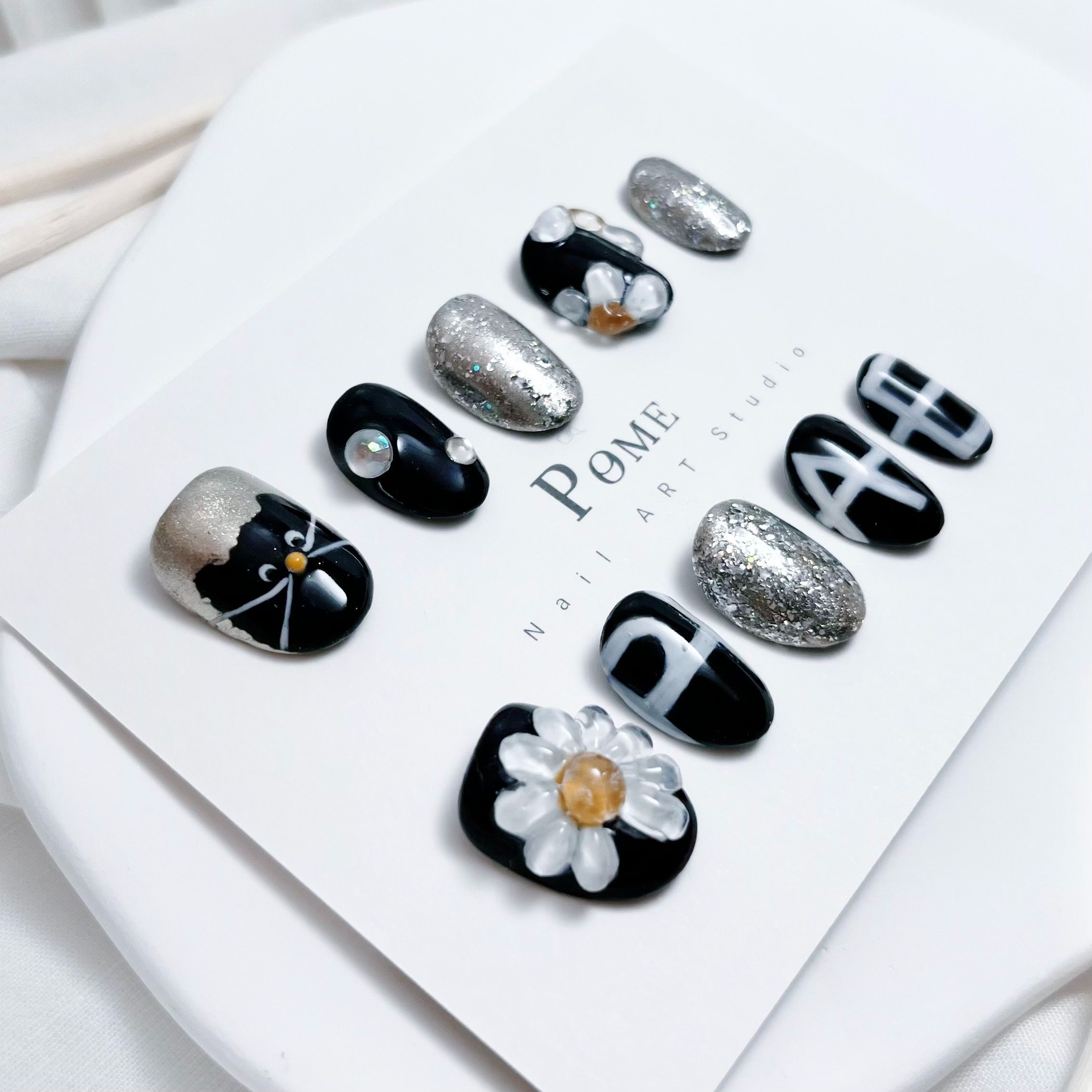 手工穿戴甲。GD小雛菊。設計款美甲