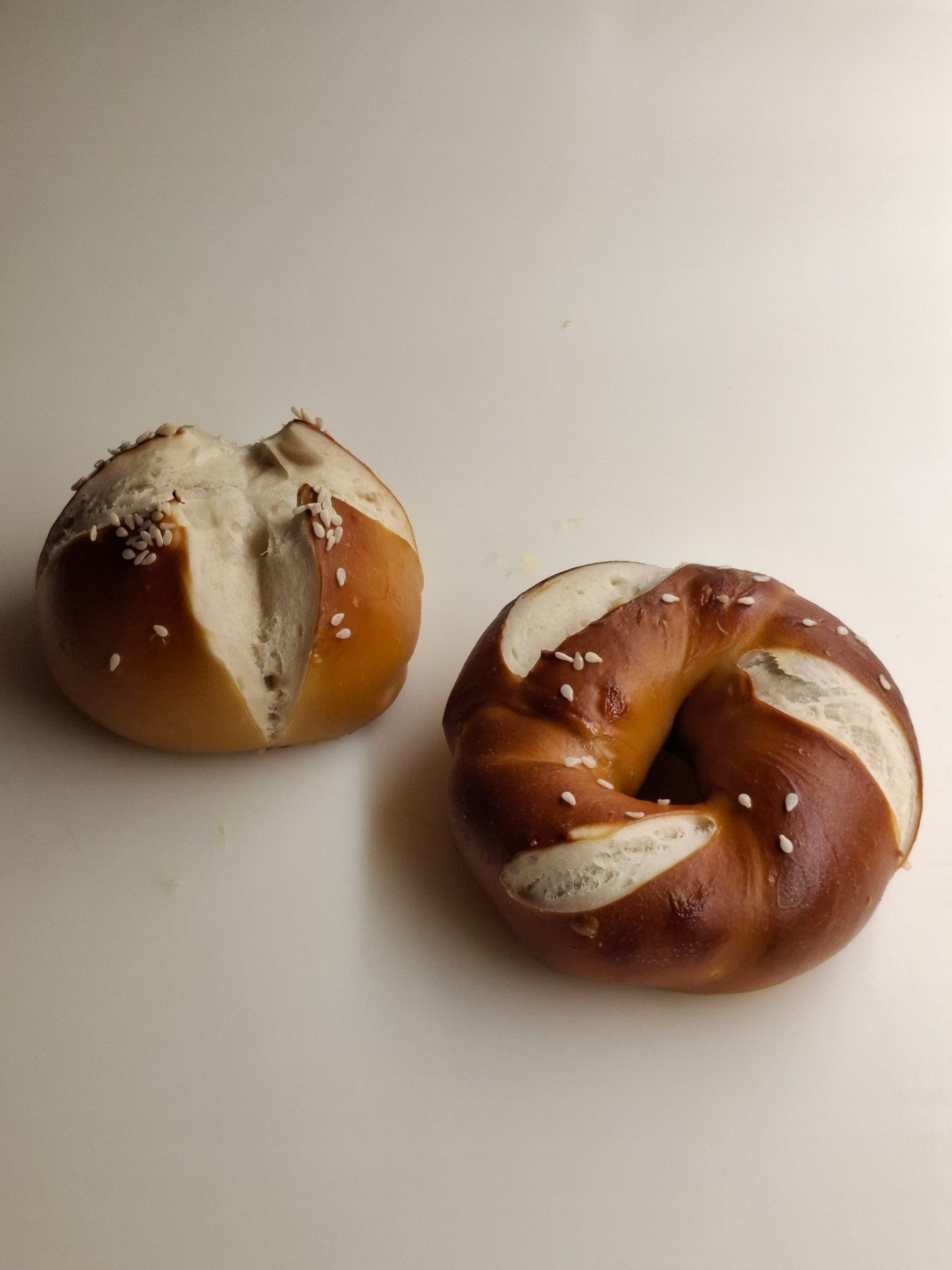 鹼水貝果｜球球